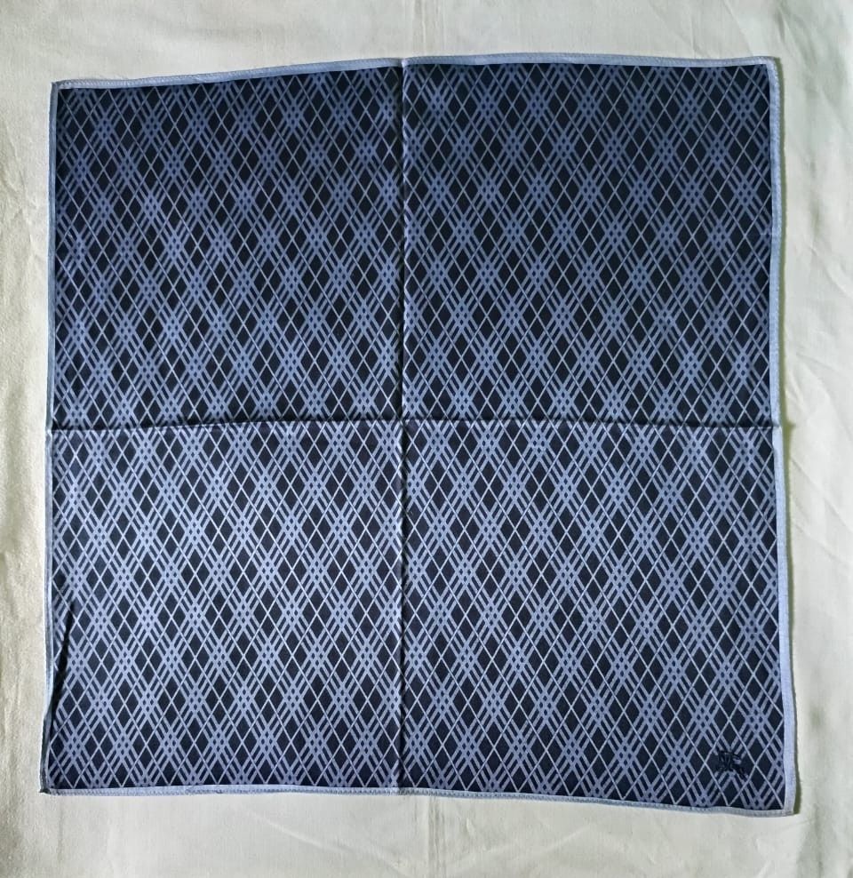 Burberry Burberry Handkerchief Size ONE SIZE - 1 Thumbnail