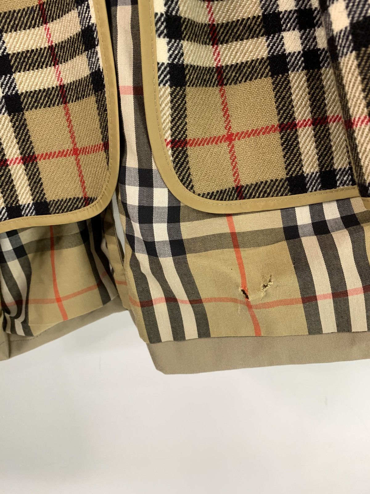 Burberry × Vintage Burberry Vintage Beige Trench Coat M/L Size Size US M / EU 48-50 / 2 - 14 Thumbnail