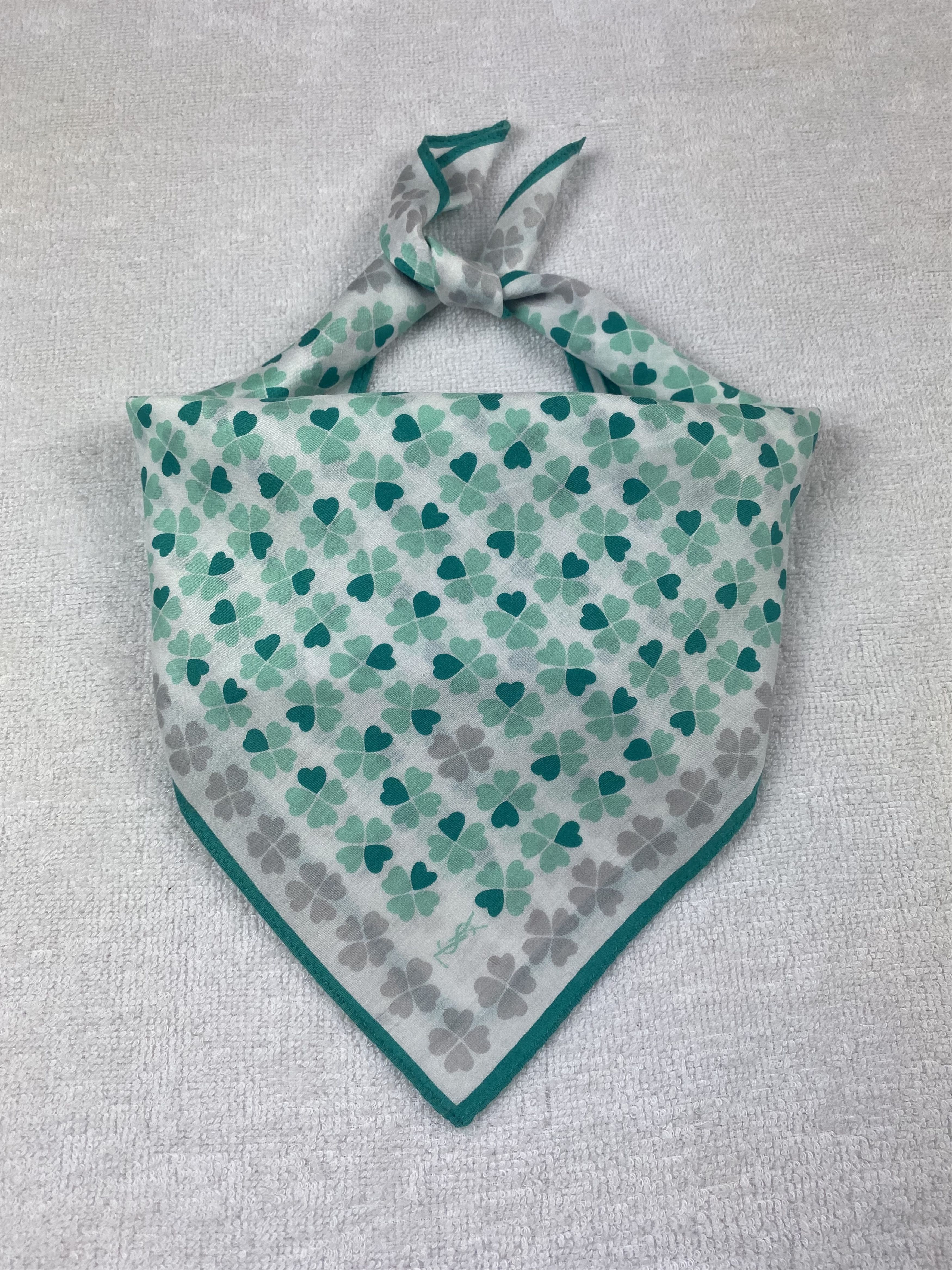 Yves Saint Laurent Yves Saint Laurent Handkerchief / Bandana / Neckerchief Size ONE SIZE - 2 Thumbnail
