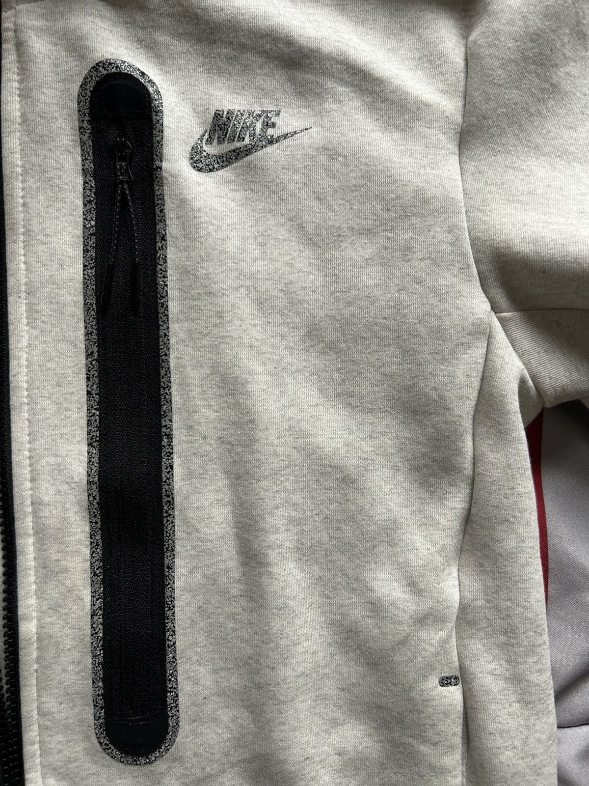 Nike Cream Nike Tech Fleece Size US S / EU 44-46 / 1 - 2 Thumbnail