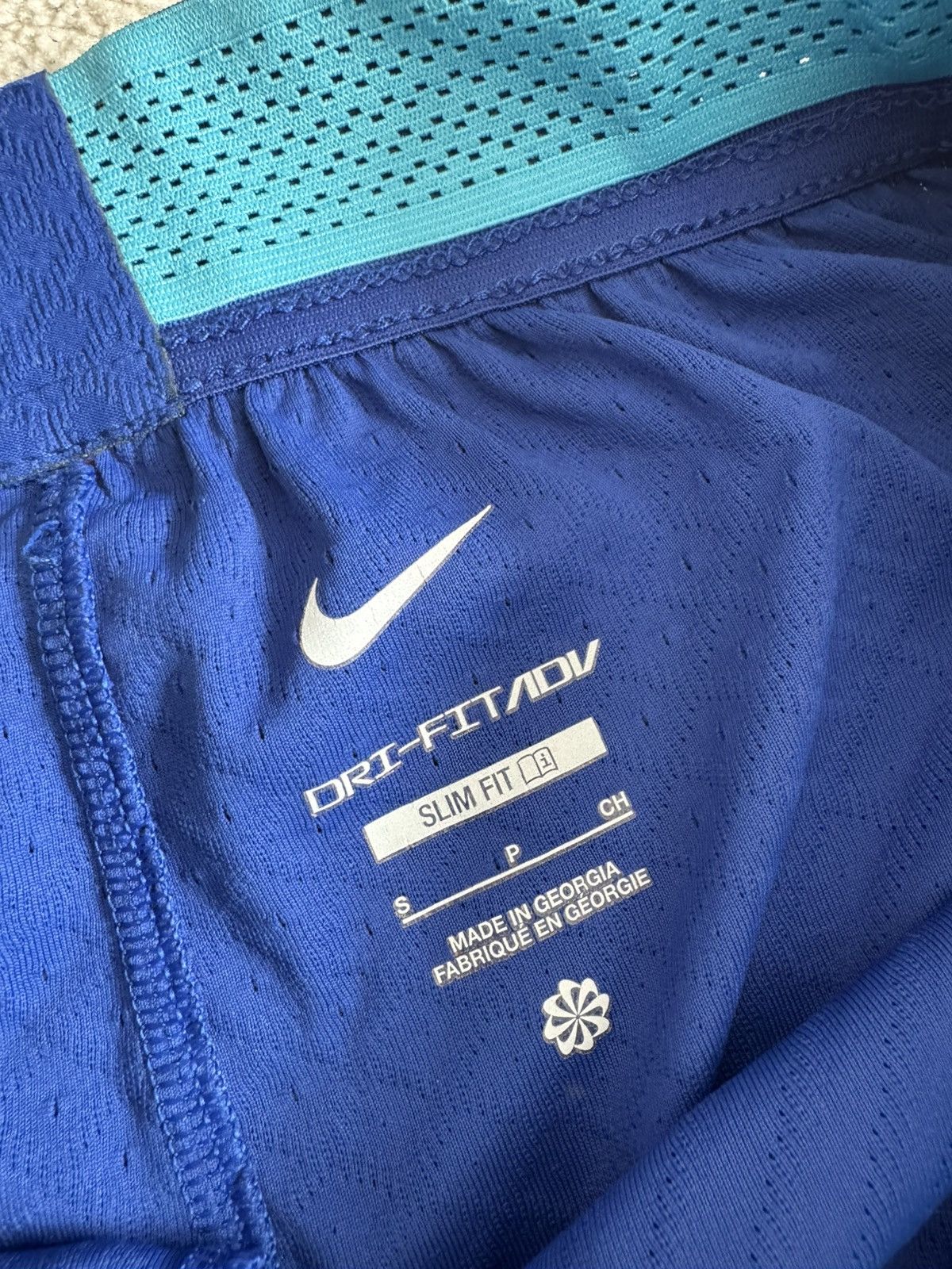 Chelsea Soccer × Nike Chelsea 2022-2023 Home Soccer Match ADV Shorts Kit Jersey Size US 30 / EU 46 - 9 Thumbnail