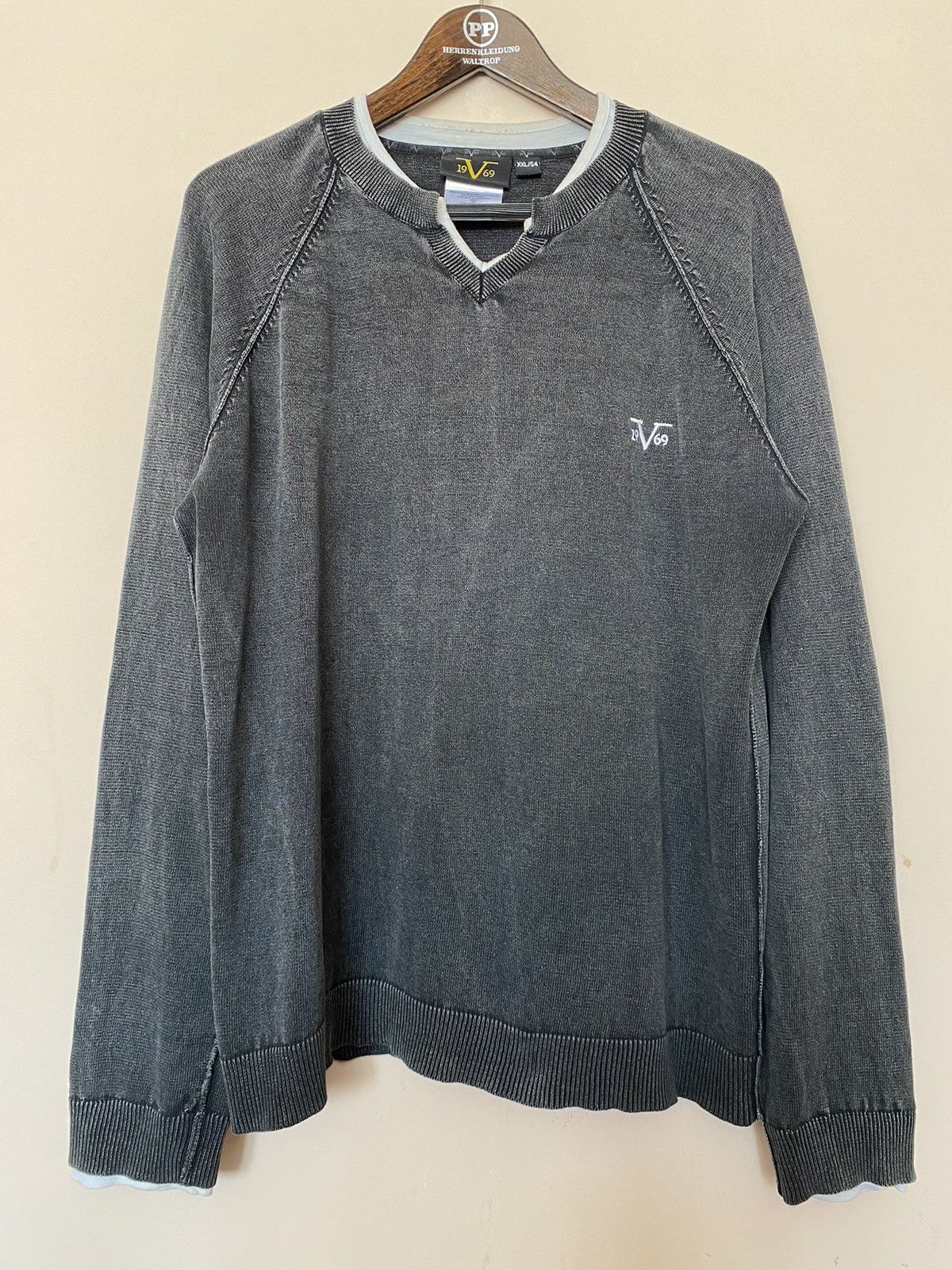Versace 19V69 Versace Y2K 00s Mini Logo Vintage Long Sleeve Size US XL / EU 56 / 4 - 1 Thumbnail