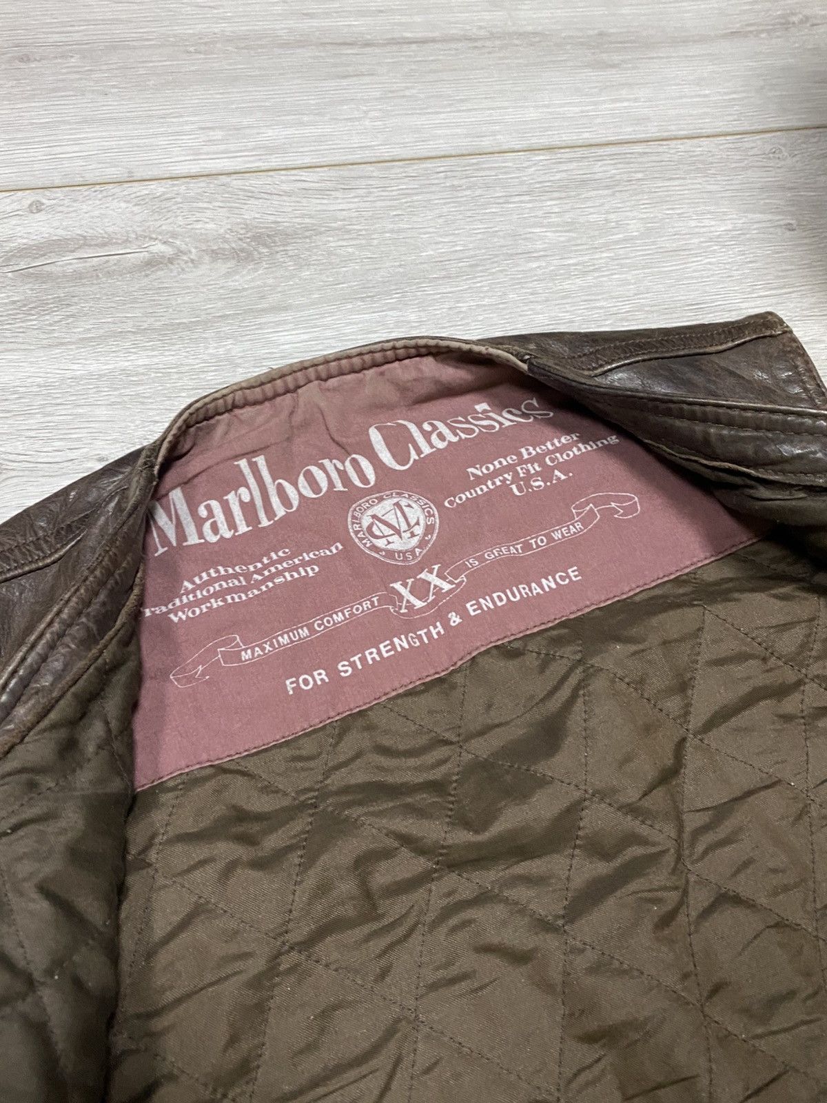 Marlboro Classics Marlboro Classic leather vest buttons Size US L / EU 52-54 / 3 - 4 Thumbnail