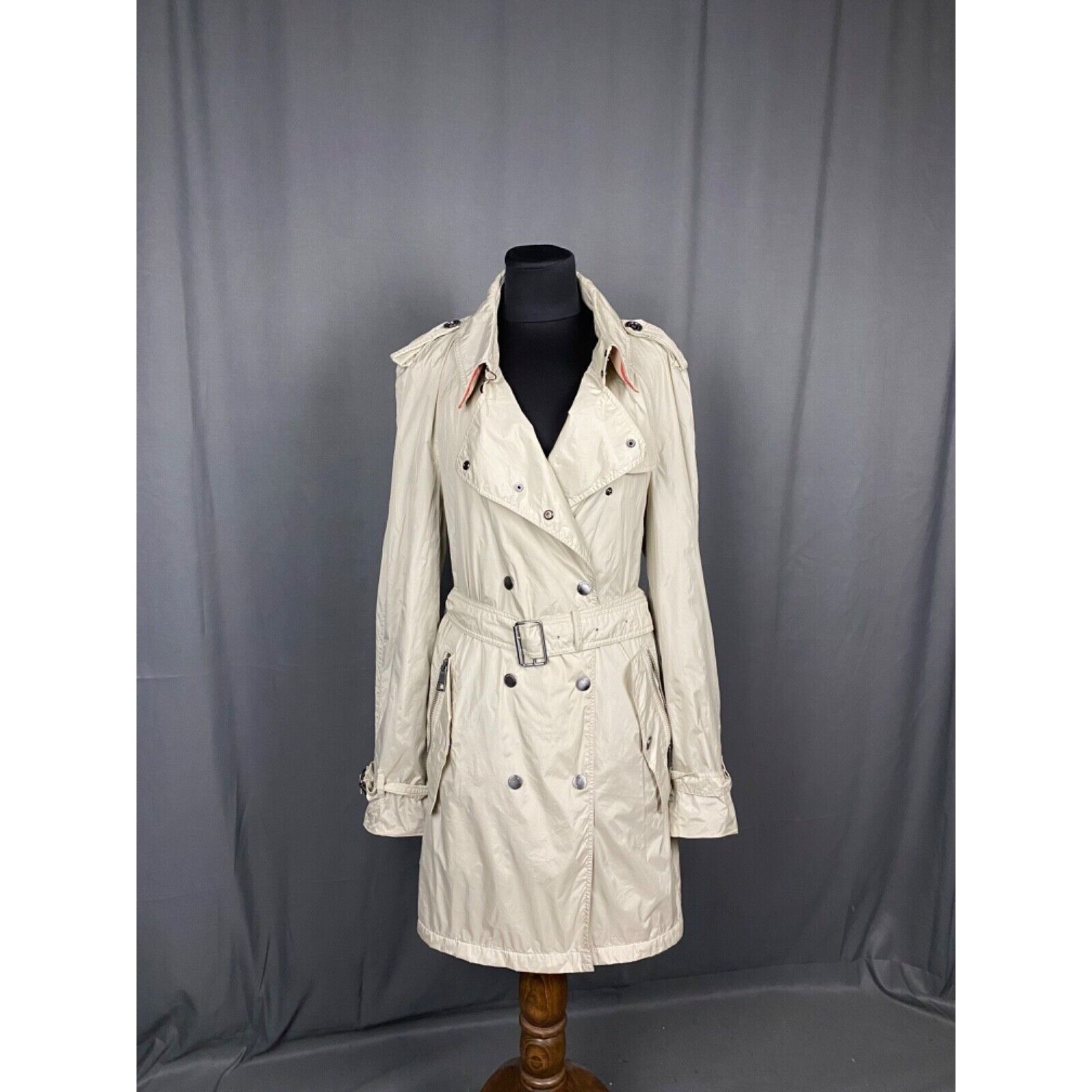 Burberry Burberry Nova Check Beige Double Breasted Trench Coat UK 12 Size L / US 10 / IT 46 - 2 Thumbnail
