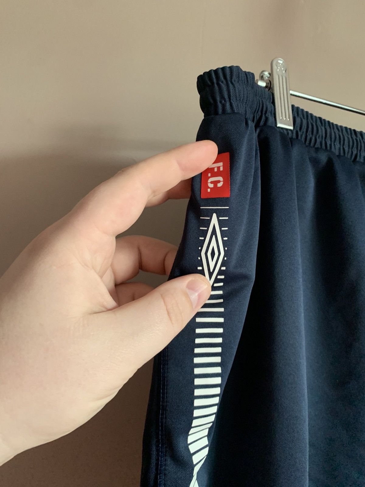 Umbro × Vintage England Vintage Football Shorts Umbro Soccer Retro Size XL Size US 38 / EU 54 - 7 Thumbnail