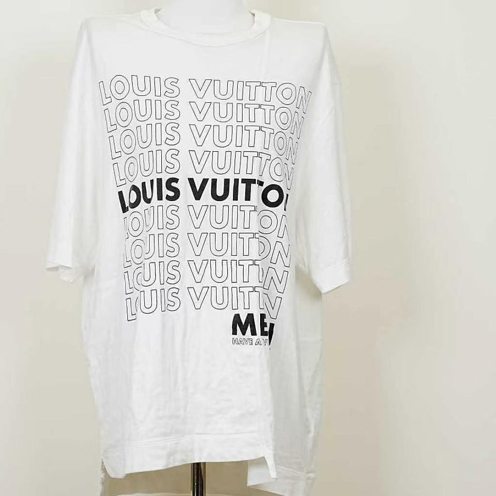 Louis Vuitton Louis Vuitton Logo Print T-Shirt Size S Size US S / EU 44-46 / 1 - 1 Thumbnail
