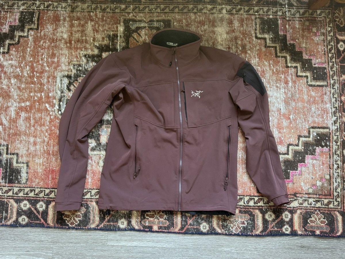 90s ARC’TERYX GAMMA AR JACKET BROWN XL 90s ARC'TERYX GAMMA AR JACKET BROWN XL