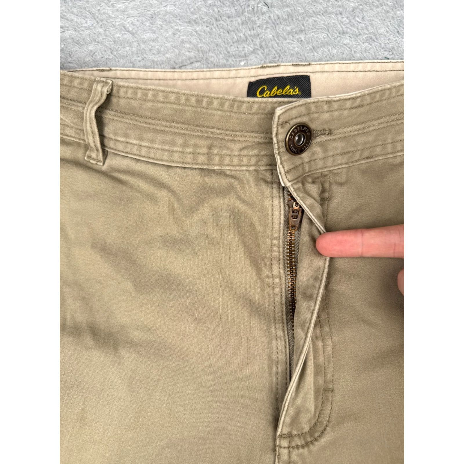 Vintage Cabela's Men's Shorts - Chino, 36x9, Beige, Cotton Canvas, Casual Hiking Camping, Regular Fit, Zip Fly, Pockets, 9" Inseam, Outdoor Gear, Mens Size US 36 / EU 52 - 6 Thumbnail