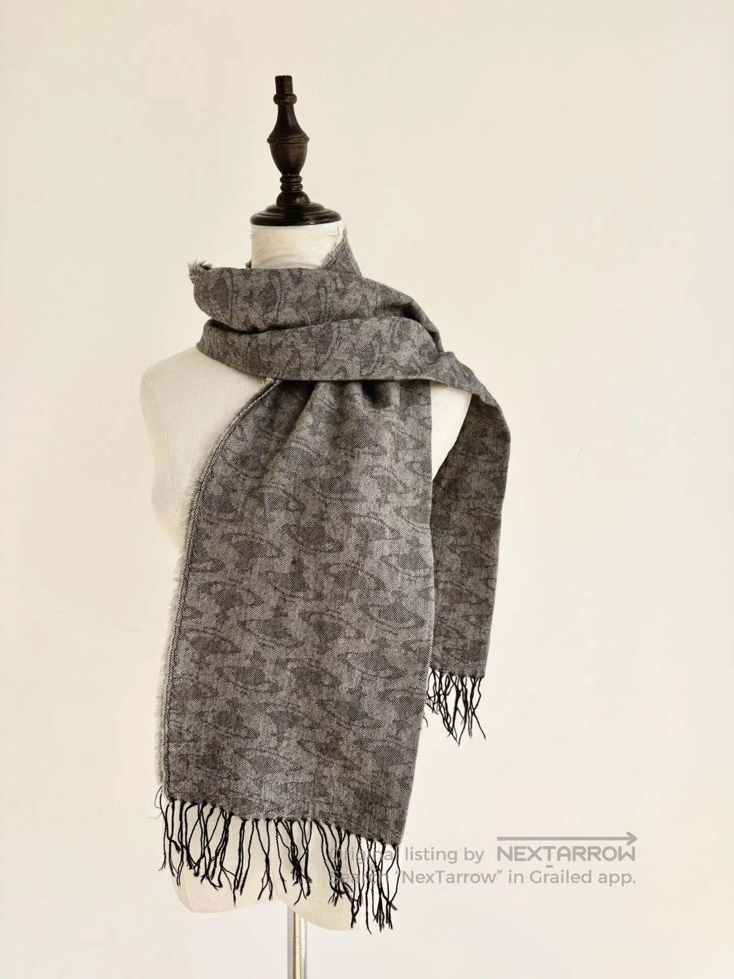 Vivienne Westwood Vivienne Westwood Vintage Gray Saturn Scarf. Size ONE SIZE - 1 Thumbnail