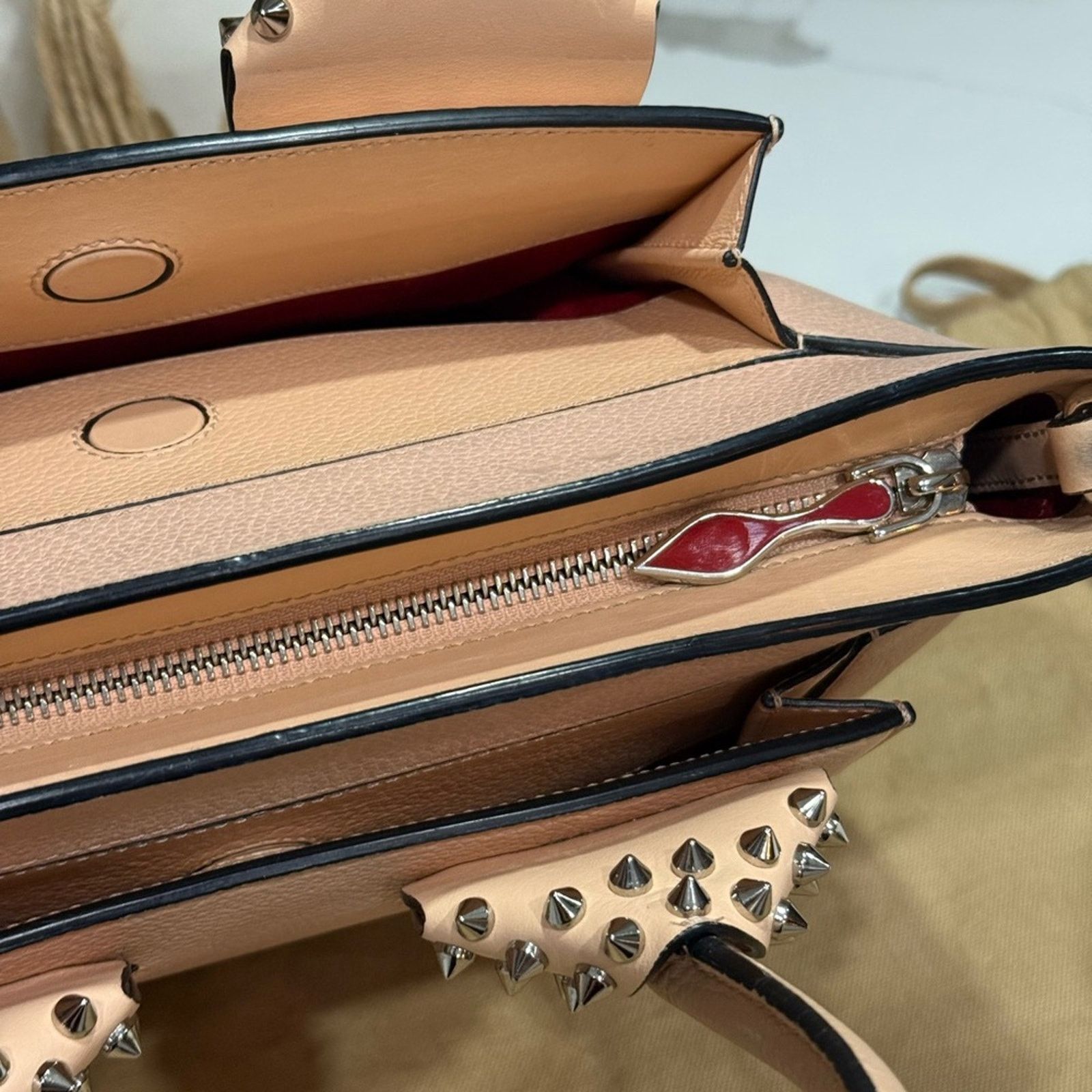 Christian Louboutin Christian Louboutin Eloise Small Studded Leather Tote Beige Size ONE SIZE - 7 Thumbnail