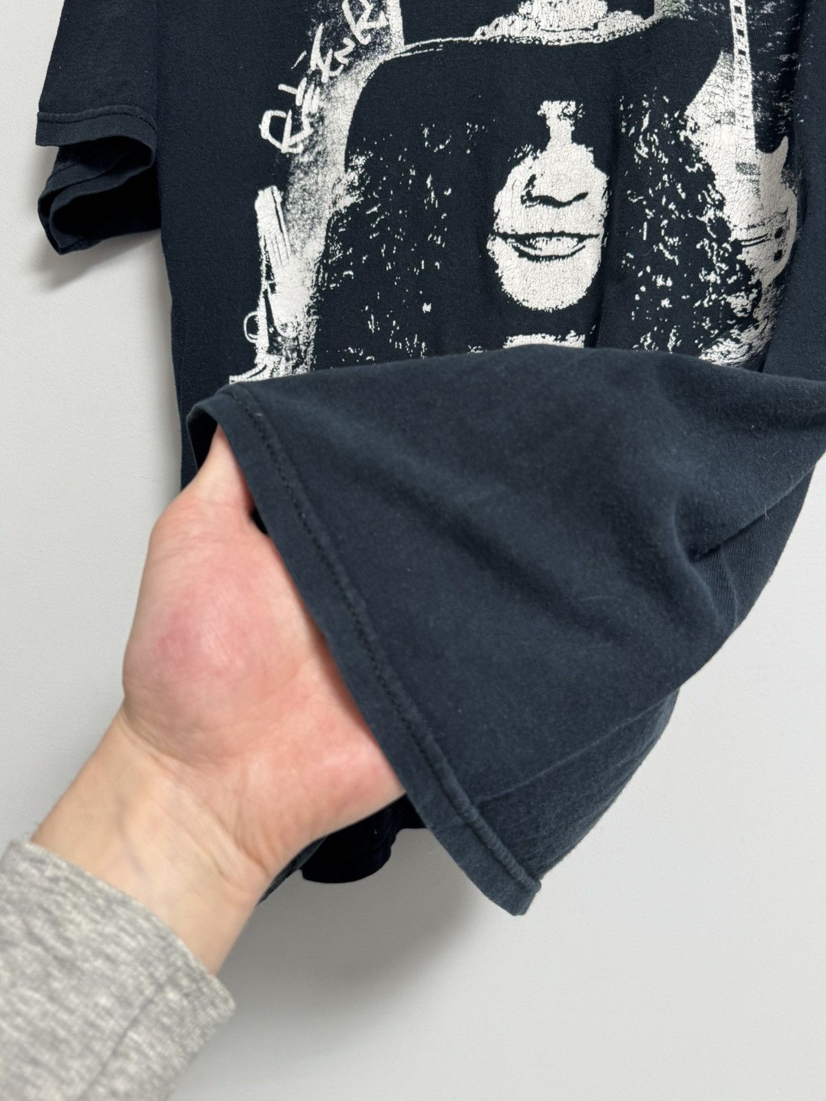 Gildan Slash Guns & Roses T Shirt Hanes Rock N Roll Graphic Print Size US L / EU 52-54 / 3 - 11 Thumbnail