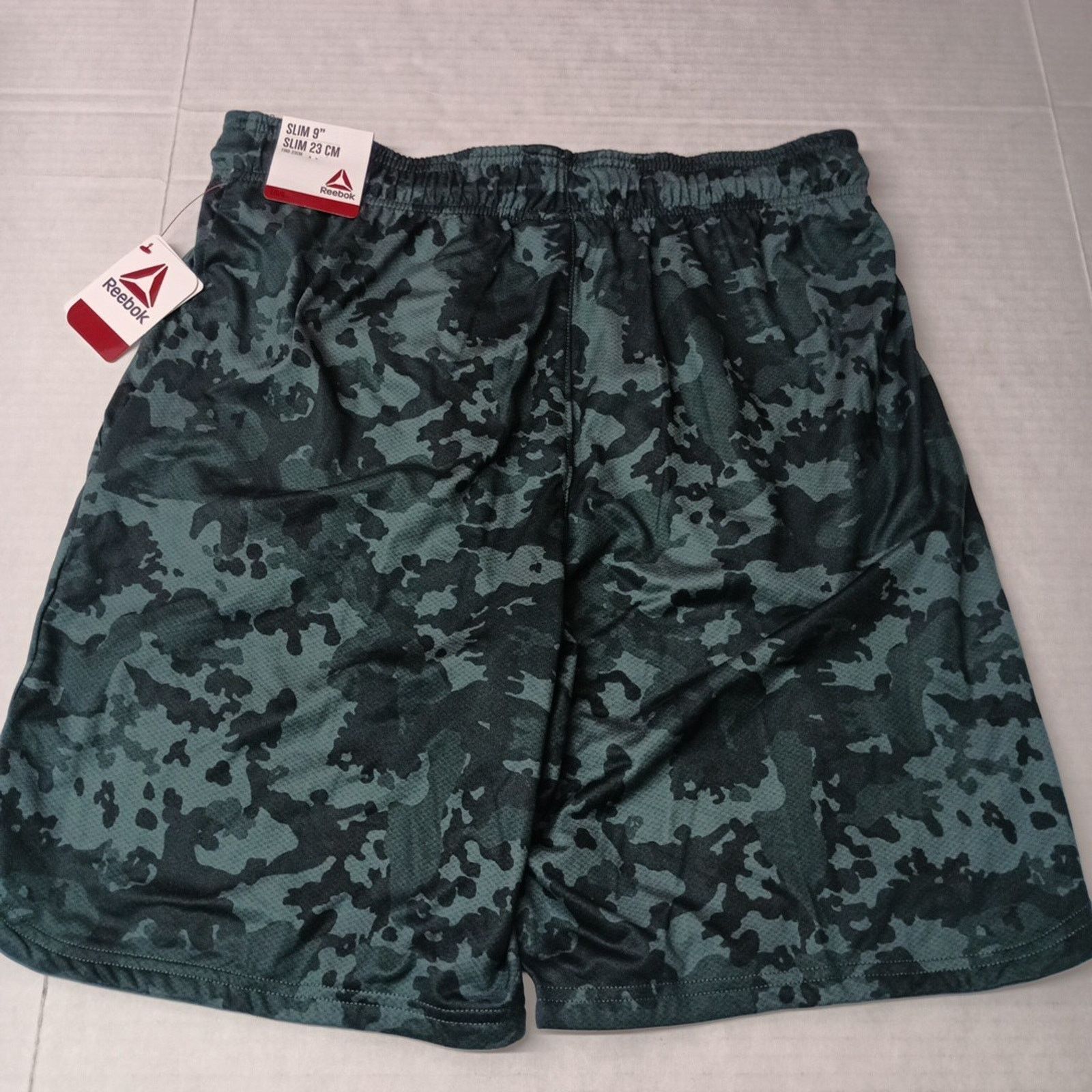 Reebok Reebok Men's L Delta Core 9" Shorts Green Camo Slim Fit NWT Size US 34 / EU 50 - 5 Thumbnail