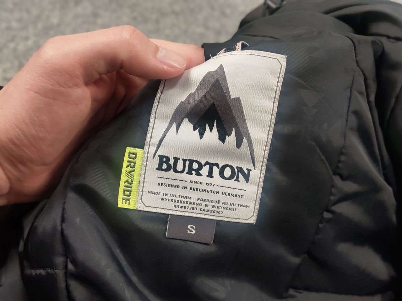 Burton Burton Snowboard dryride thermolite flower pattern Jacket Size S / US 4 / IT 40 - 18 Thumbnail