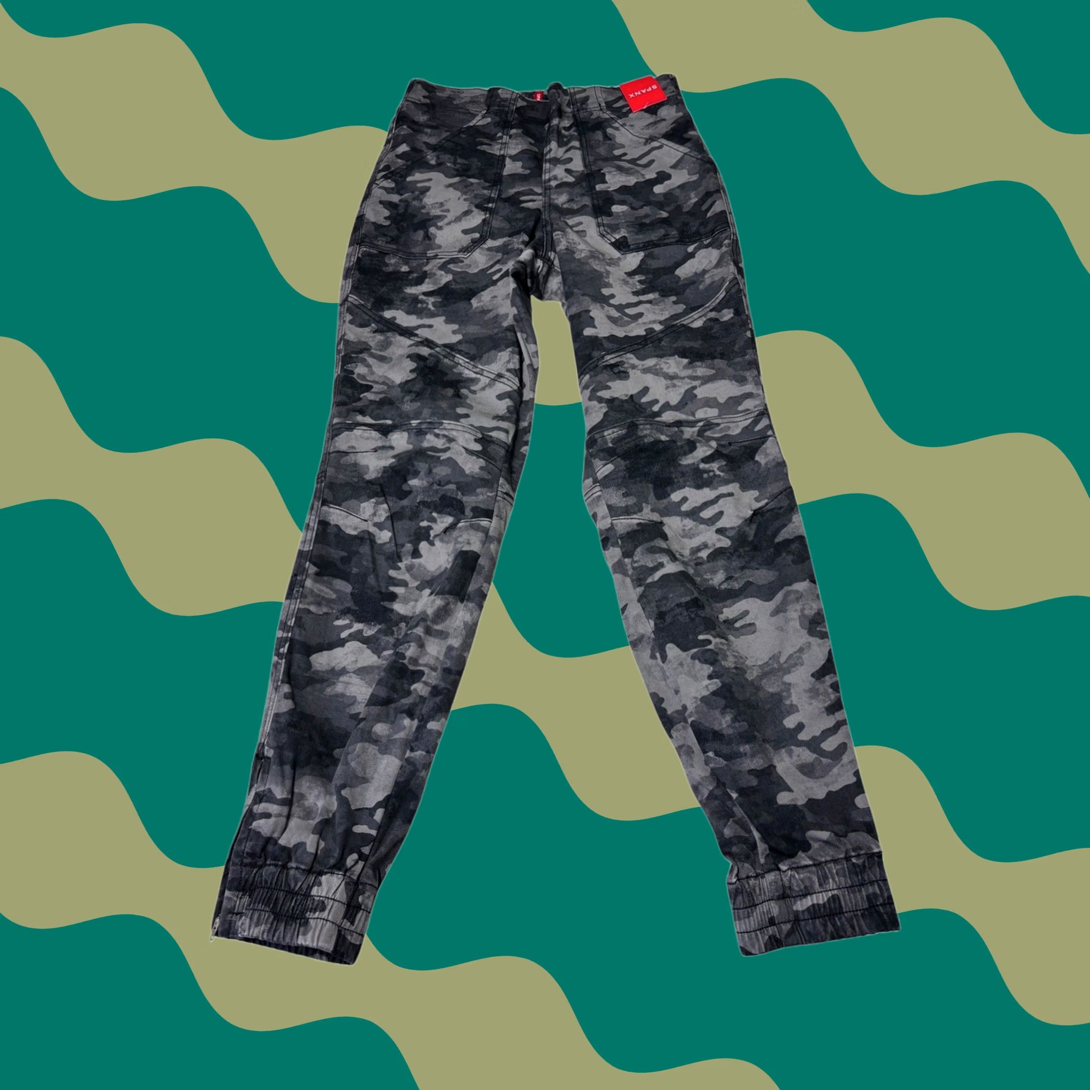 Spanx Spanx Stretch Twill Jogger Blackwash Camo Gray 28 Inseam 29 Pants Women S Slim Pockets Zipper Camouflage Pull On Jogger Style, Tan? Size 28" / US 6 / IT 42 - 1 Thumbnail