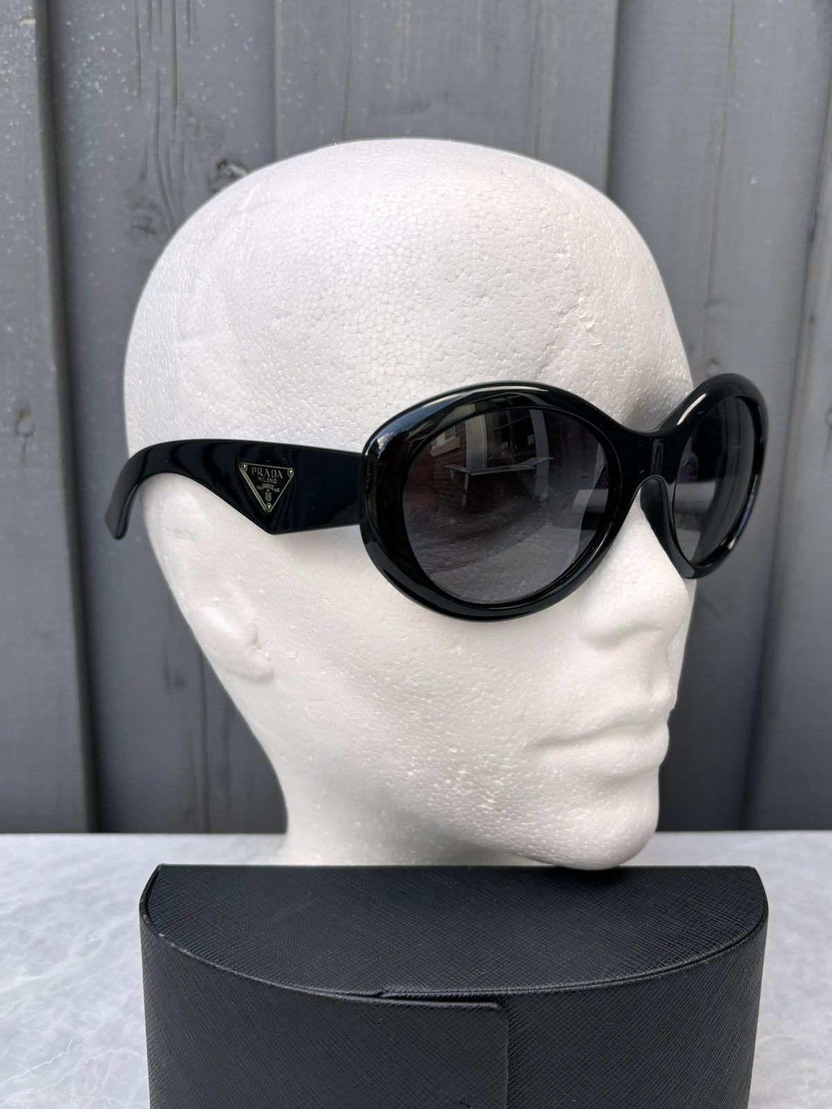 Designer × Prada × Streetwear Prada Sunglasses Triangle Logo