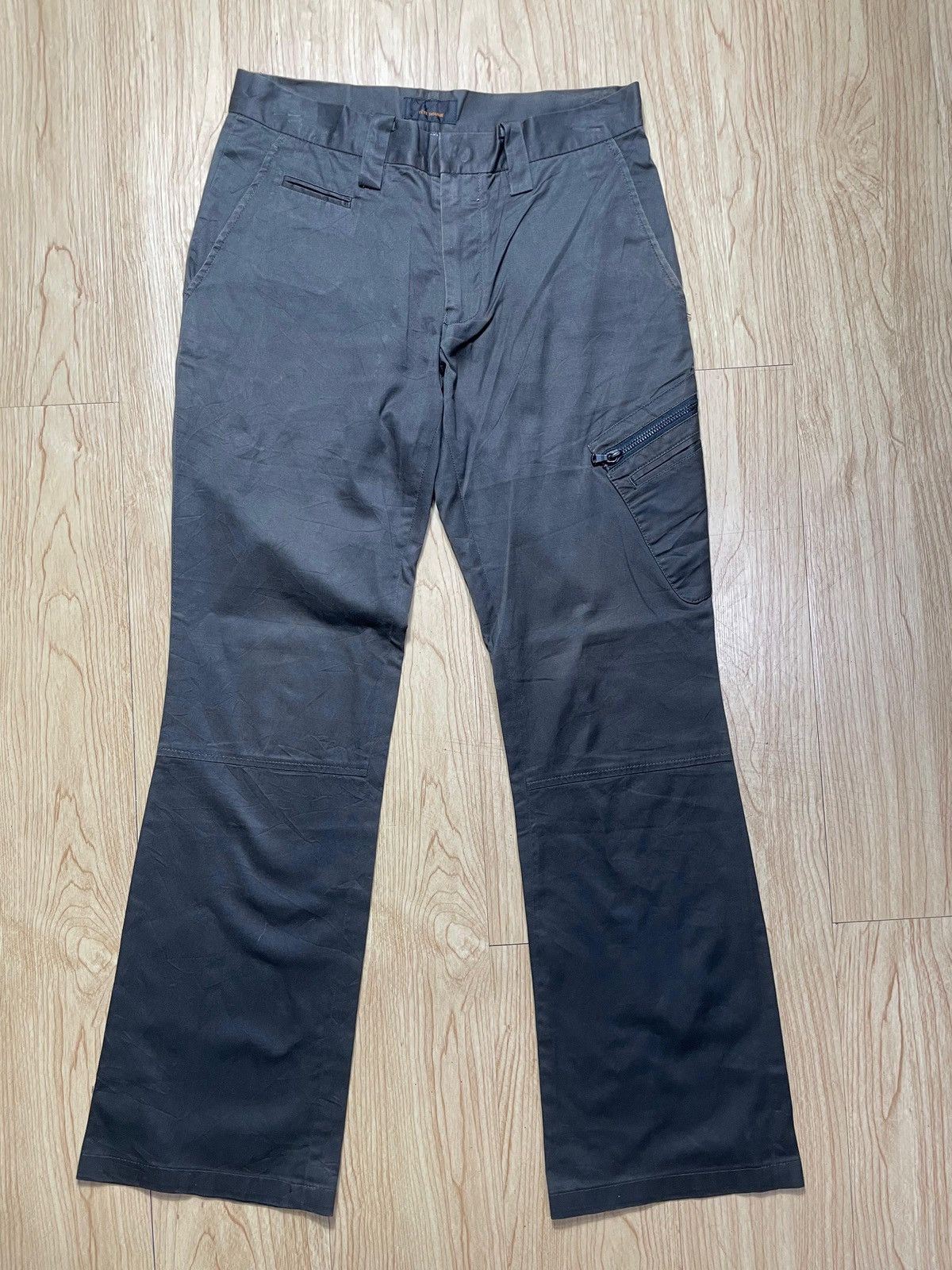 Tete Homme TETE HOMME ISSEY MIYAKE Flare Pants Cargo Size US 27 - 1 Thumbnail
