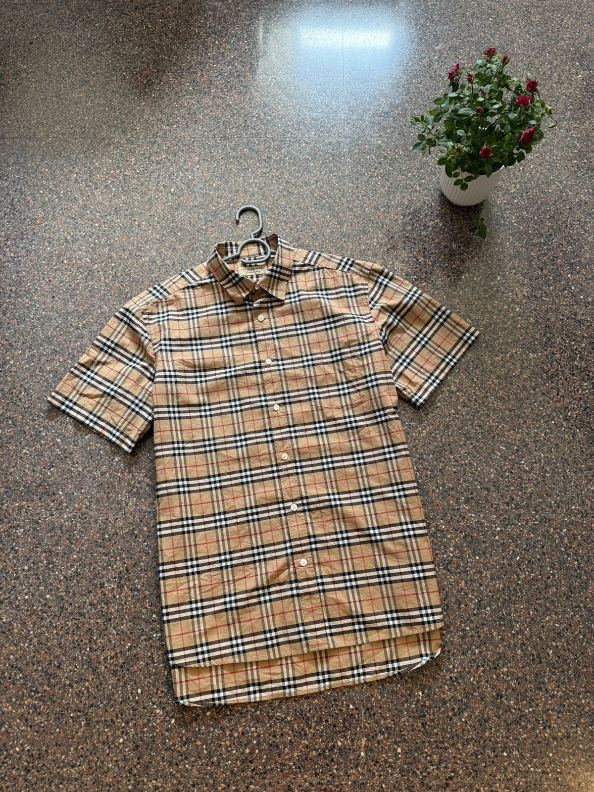 Burberry Burberry London Nova Shirt XL(L) Size US L / EU 52-54 / 3 - 1 Thumbnail