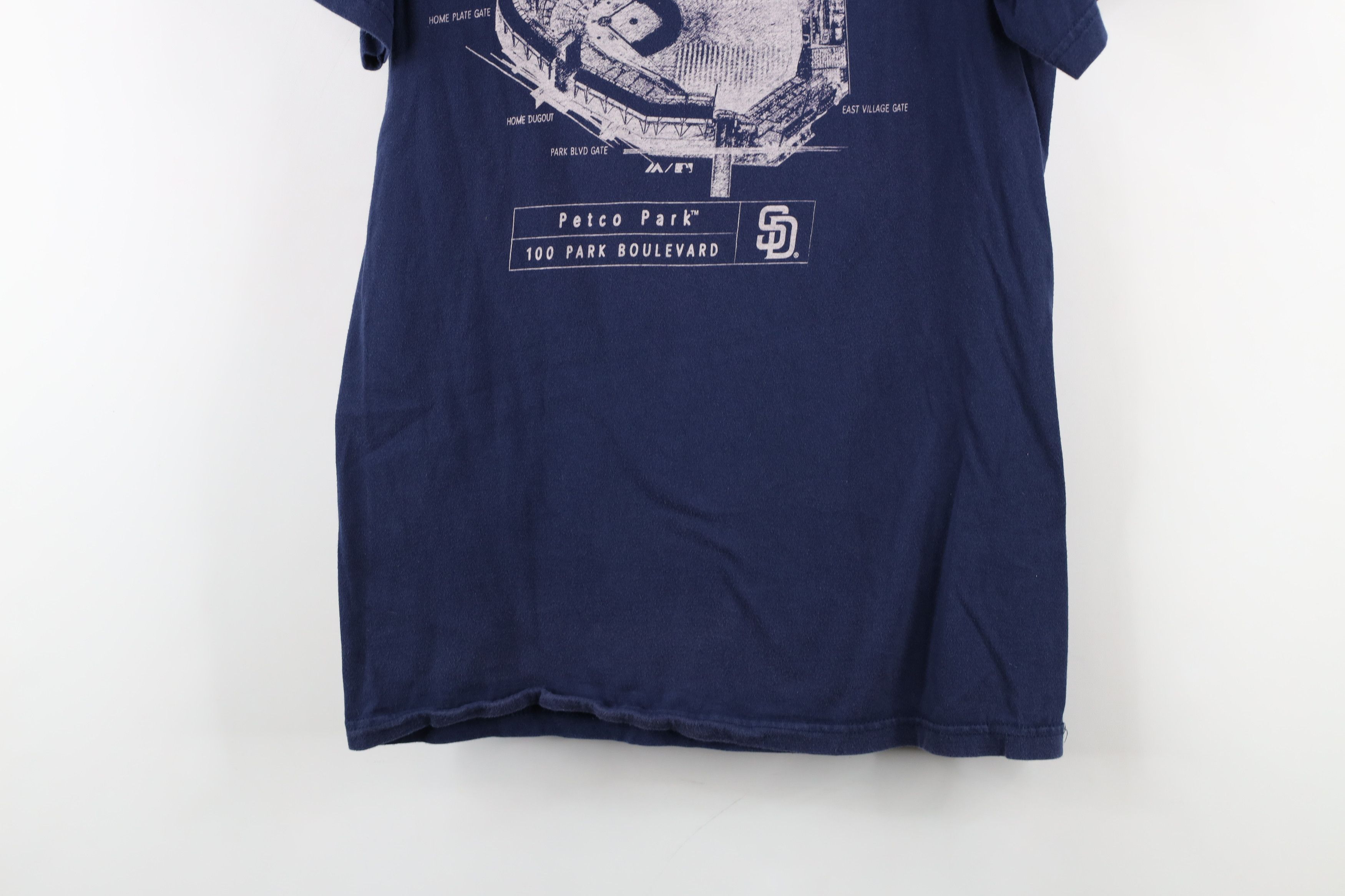 Majestic × Vintage Vintage Majestic Petco San Diego Padres Baseball T-Shirt Size US 32 / EU 48 - 3 Thumbnail