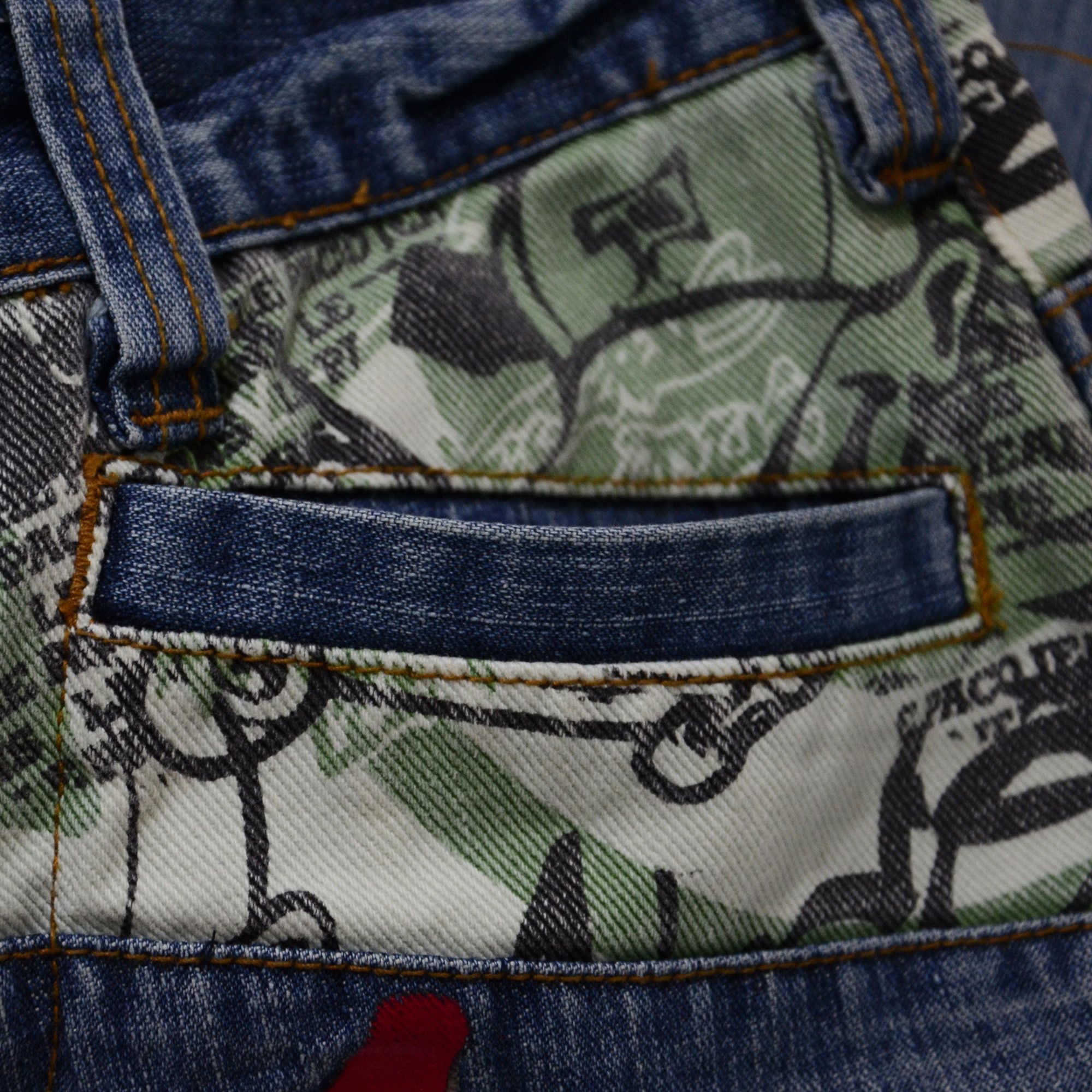 Other Le Paco Jeans Y2K Hiphop New York Streetwear Graffiti Print Size US 29 - 5 Thumbnail