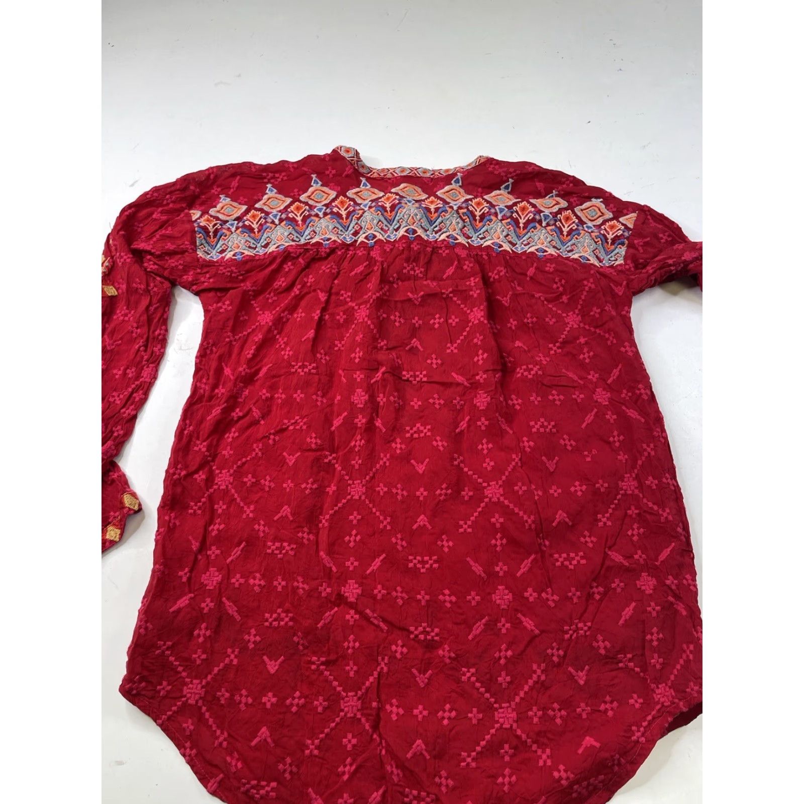 Johnny Was Johnny Was Blouse Shirt Womens XS Red Embroidered Buttons Long Sleeve Top Size XS / US 0-2 / IT 36-38 - 8 Thumbnail