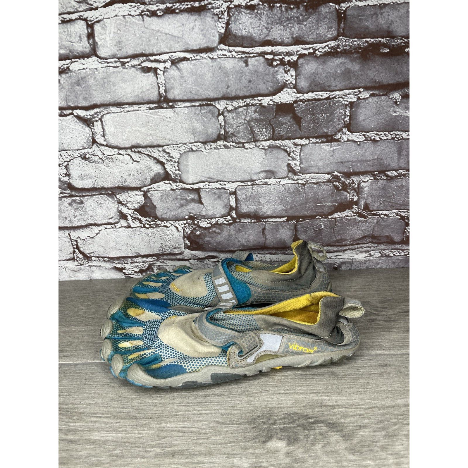 Vibram VIBRAM FiveFingers Gray Blue Textile Barefoot Running Shoes Size US 7.5 / IT 37.5 - 17 Thumbnail