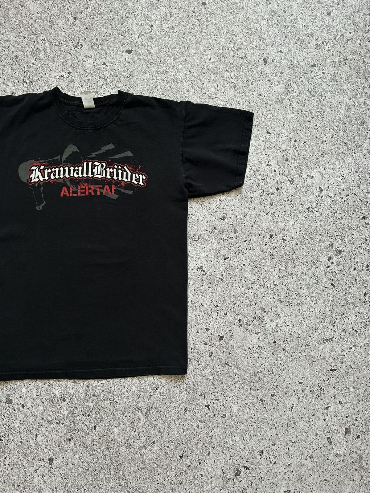 Band Tees × Vintage Krawallbruder Alerta 2019 Rock Band Music T-Shirt Size US L / EU 52-54 / 3 - 3 Thumbnail