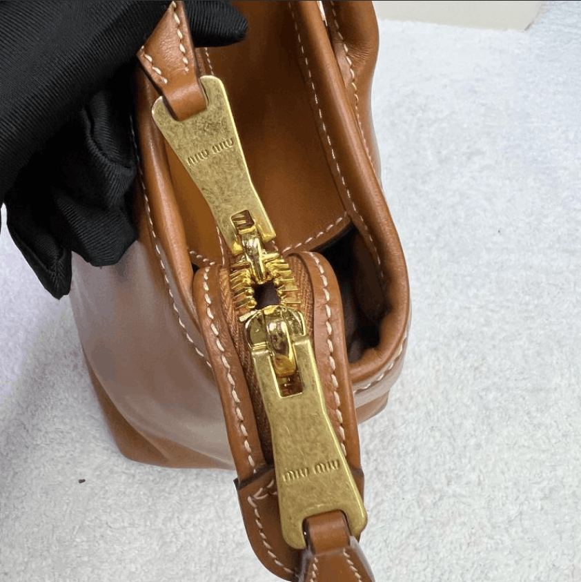 Miu Miu Miu Miu Nappa Leather Shoulder & Handheld Bag Size ONE SIZE - 7 Thumbnail