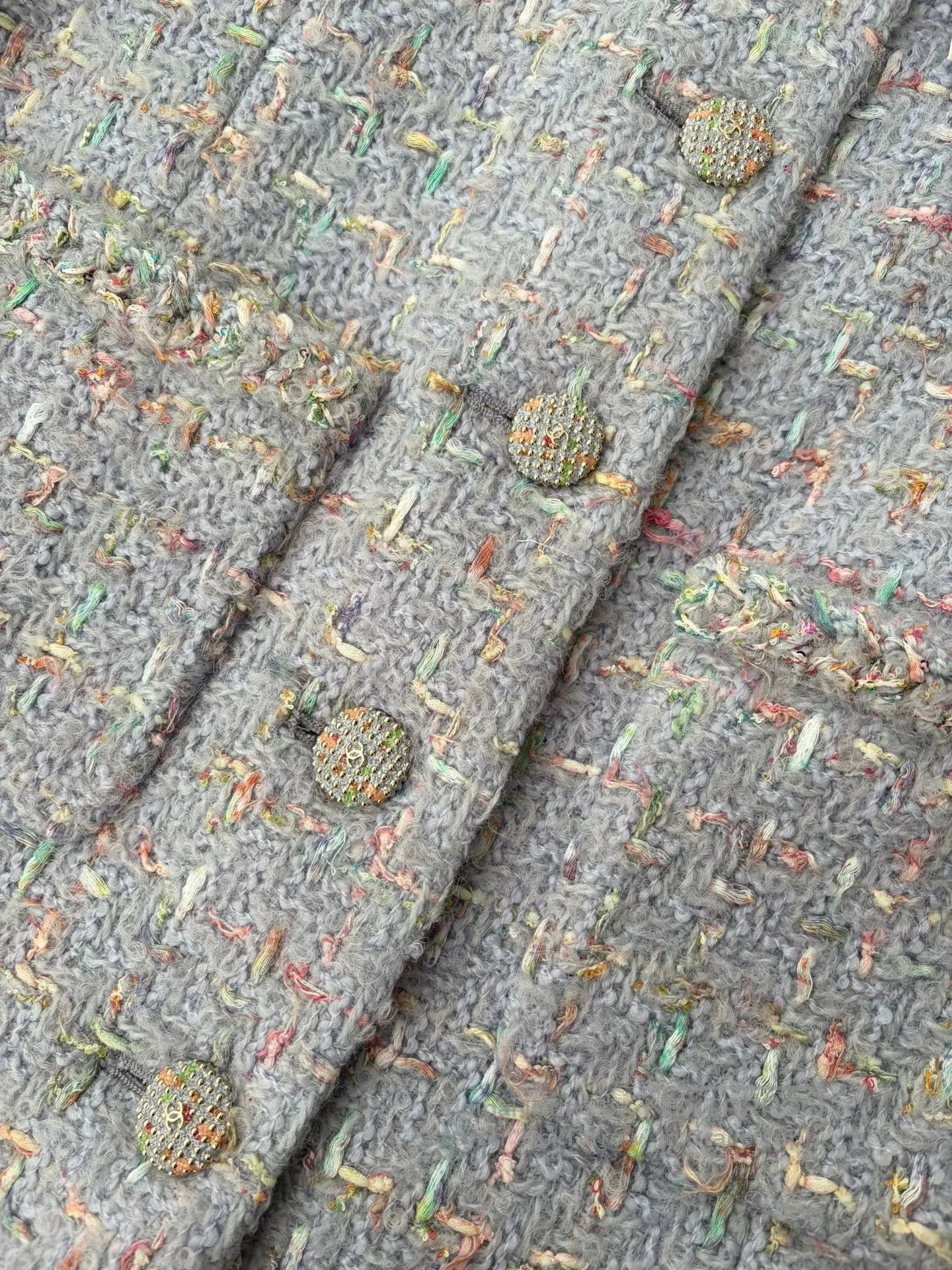 Chanel Chanel Purple Tweed Jacket with Four Pockets. Size US M / EU 48-50 / 2 - 3 Thumbnail