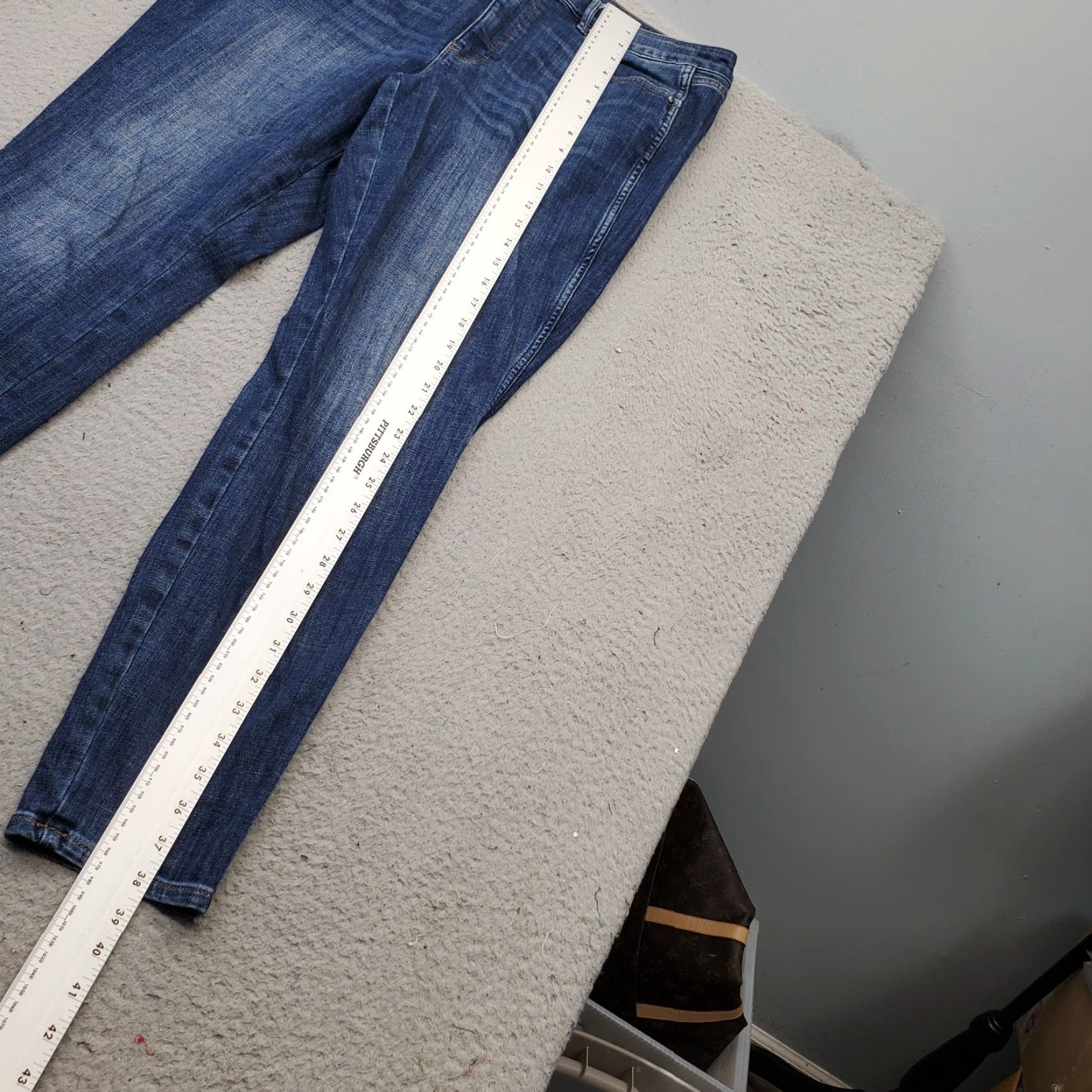 Vintage Womens The Everyday Soft Skinny Jeans Blue 14 High Rise Curvy Easy Care 5-Pocket Denim Pants Size 36" / US 14 / IT 50 - 4 Thumbnail