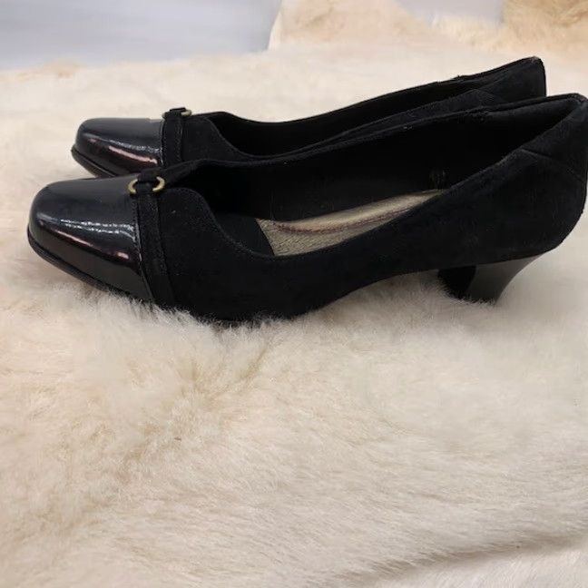 Vintage Aravon Pumps Mary Jane Suede Cap Toe Black Women's Size 9 B Size ONE SIZE - 4 Thumbnail