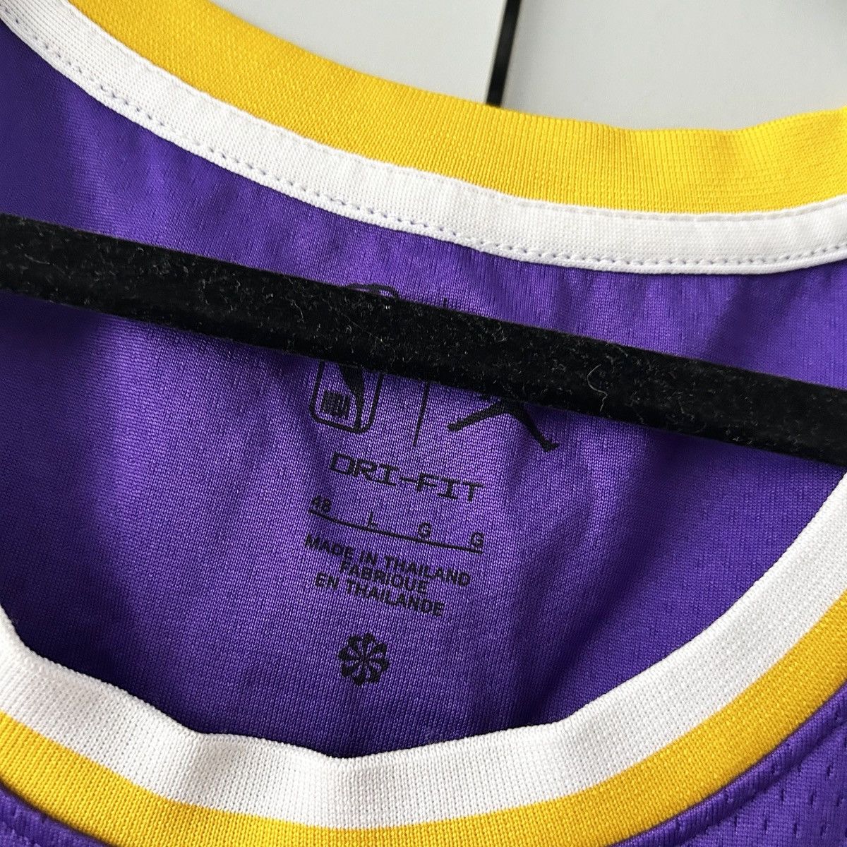 Nike Jordan LeBron James los Angeles Lakers #6 Size US L / EU 52-54 / 3 - 5 Thumbnail