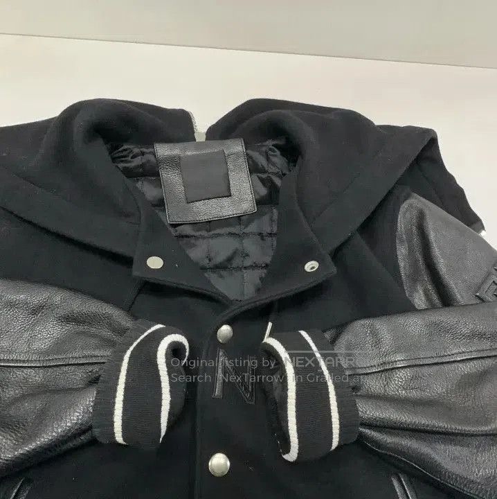 Givenchy Givenchy FW22 Logo Print Hooded Bomber Jacket. Size US M / EU 48-50 / 2 - 7 Thumbnail