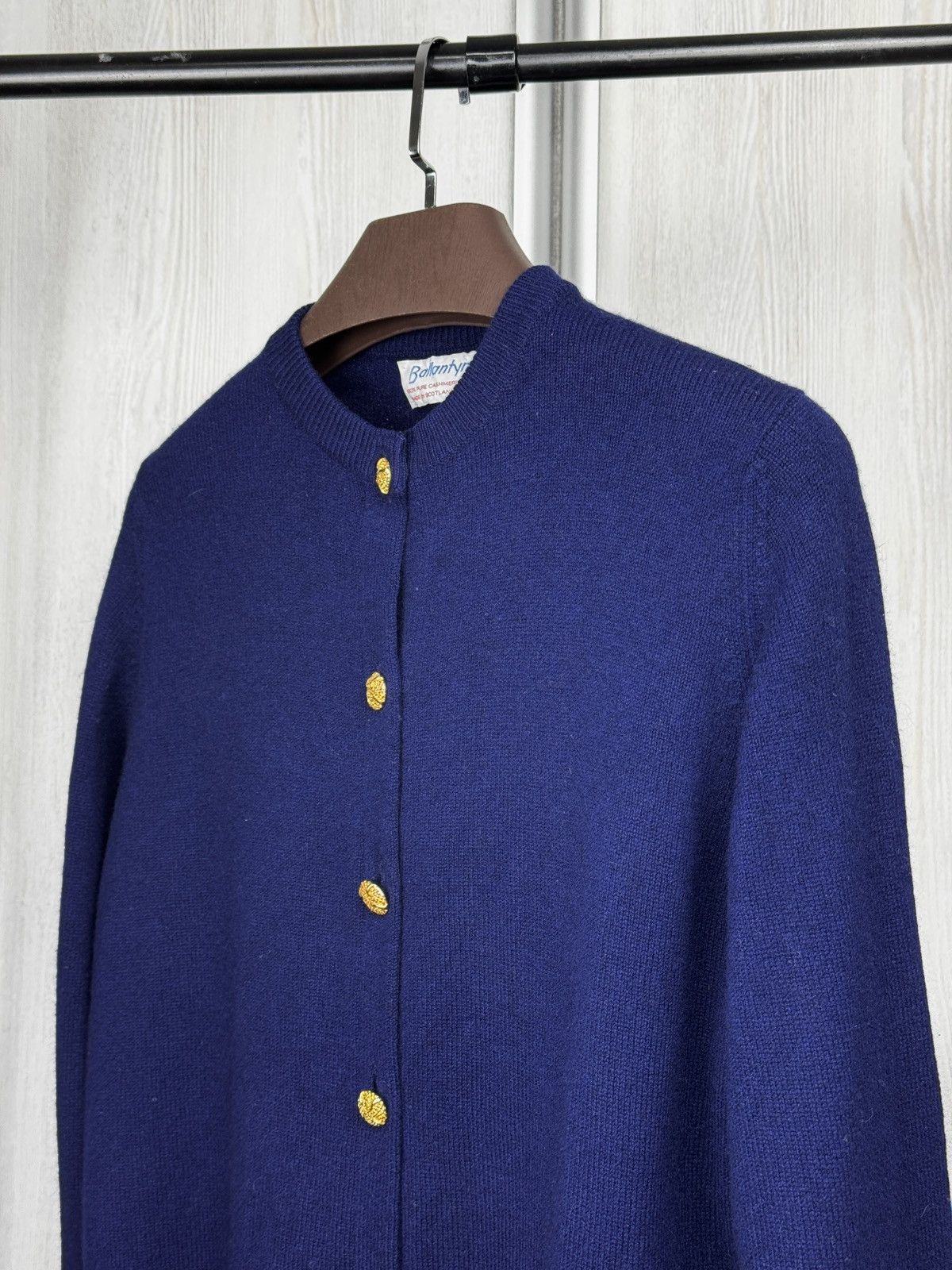 Ballantyne Ballantyne vintage made in Scotland pure cashmere cardigan Size L / US 10 / IT 46 - 4 Thumbnail