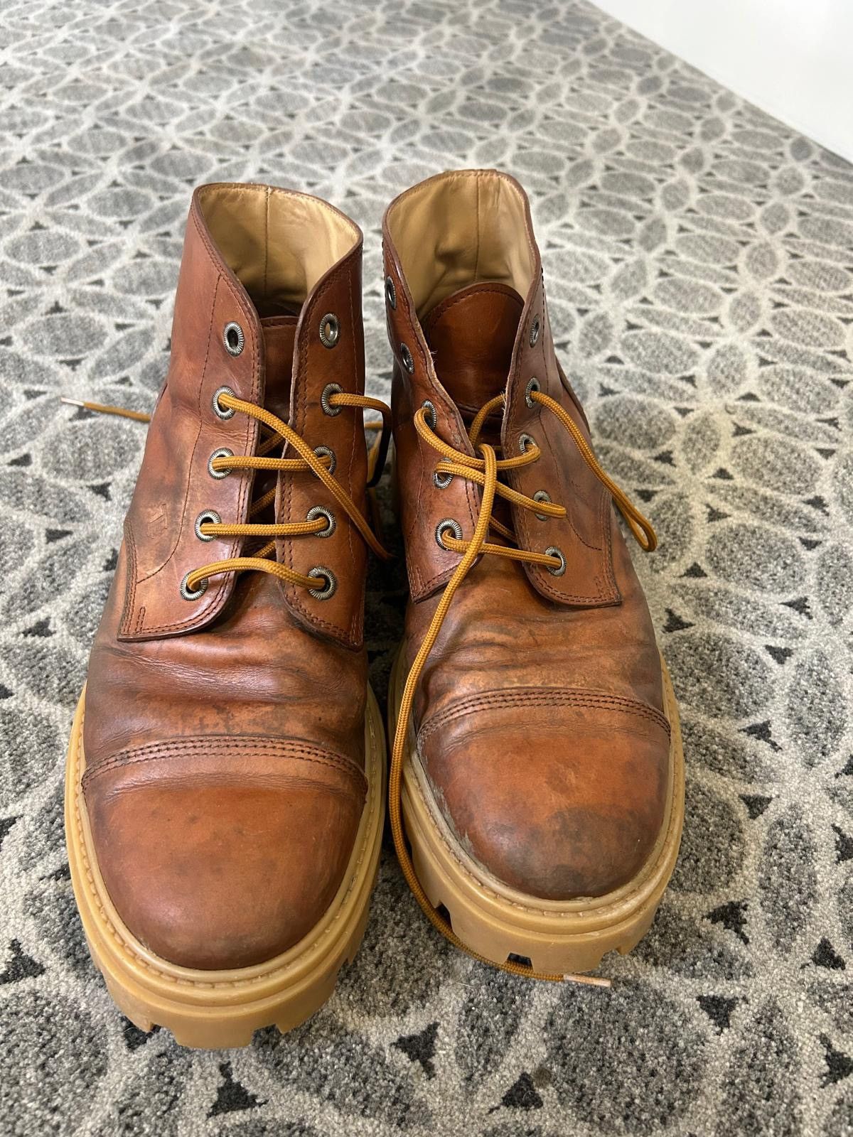 Tod's Tod’s Dark Brandy Boots Size 9.5 gently used, Size US 9.5 / EU 42-43 - 1 Thumbnail