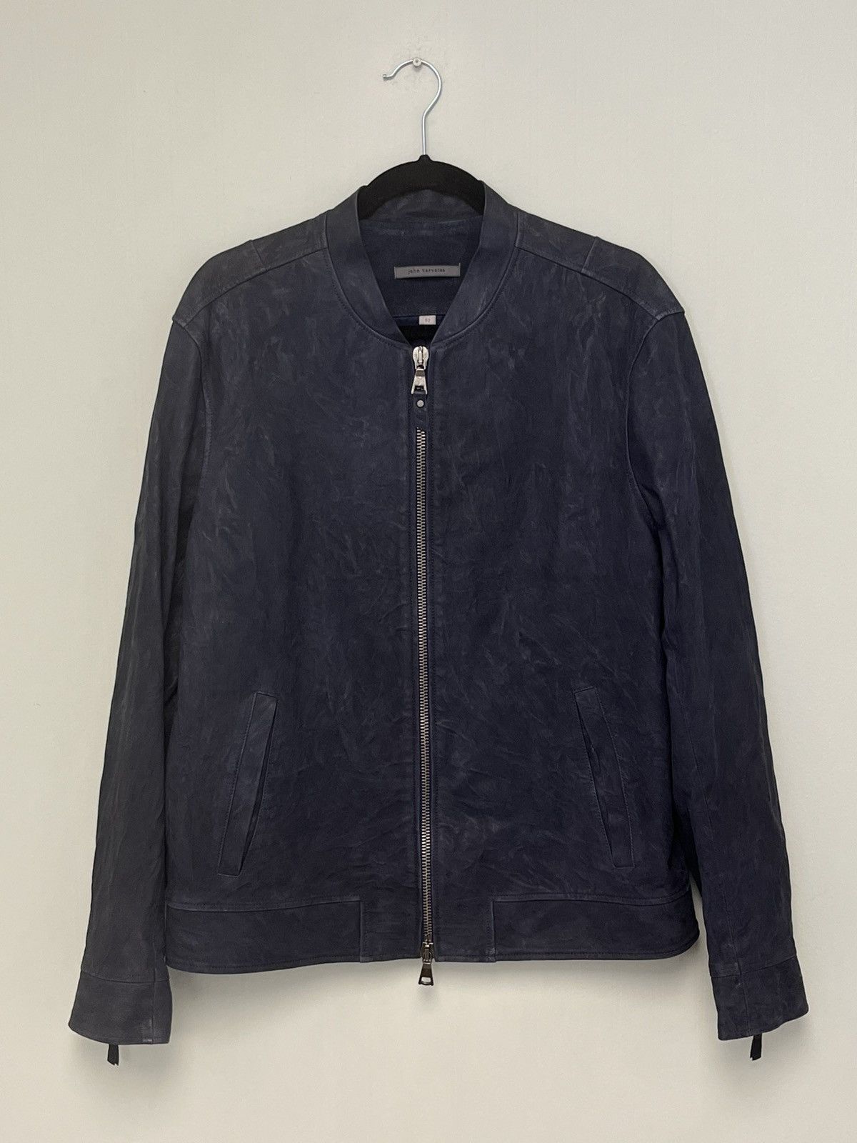 John Varvatos Suede bomber jacket. Size EU 52 USA 42 Size US L / EU 52-54 / 3 - 14 Thumbnail