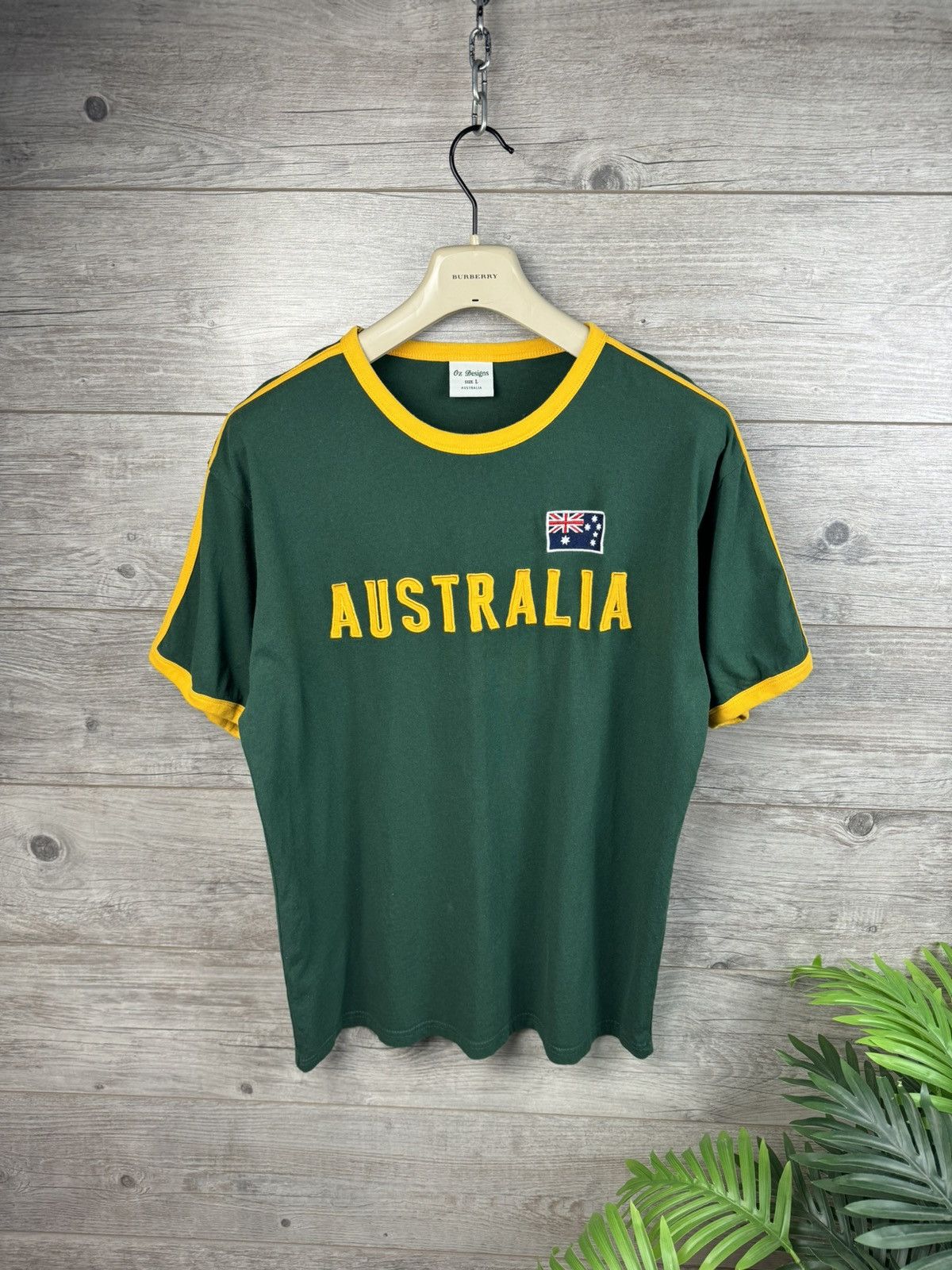 Other Australia 🇦🇺 Tee Vintage T-Shirt size L Size US L / EU 52-54 / 3 - 4 Thumbnail
