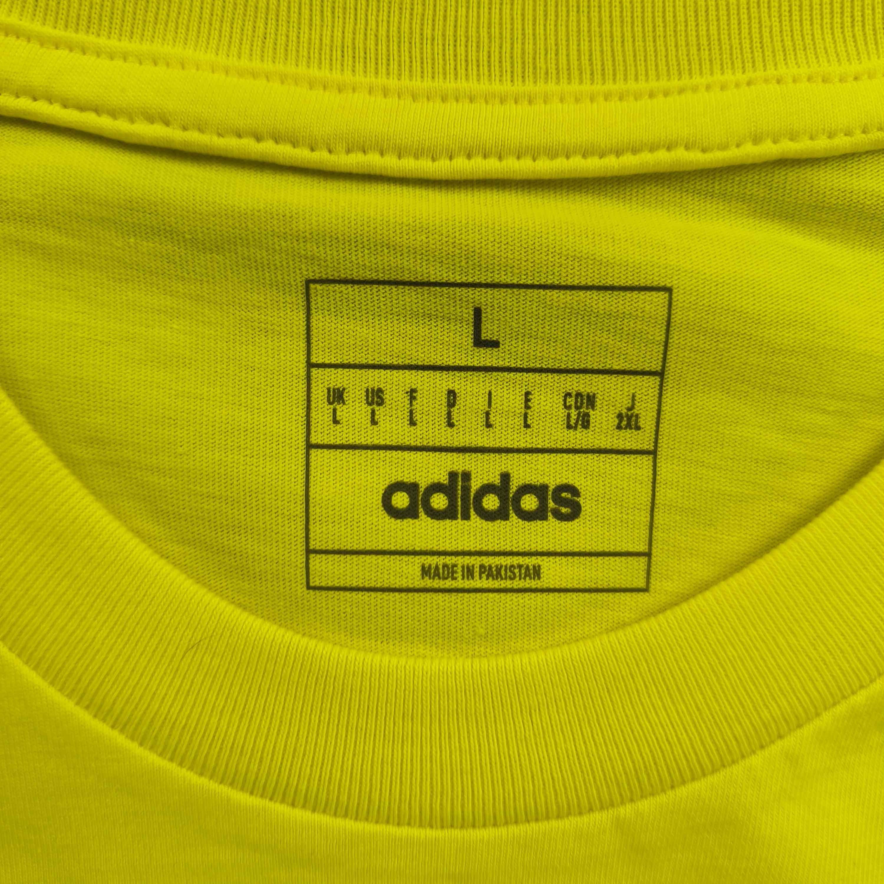 Adidas NEW Sweden 2024 Adidas (BNWT) football tee shirt size L Size US L / EU 52-54 / 3 - 4 Thumbnail
