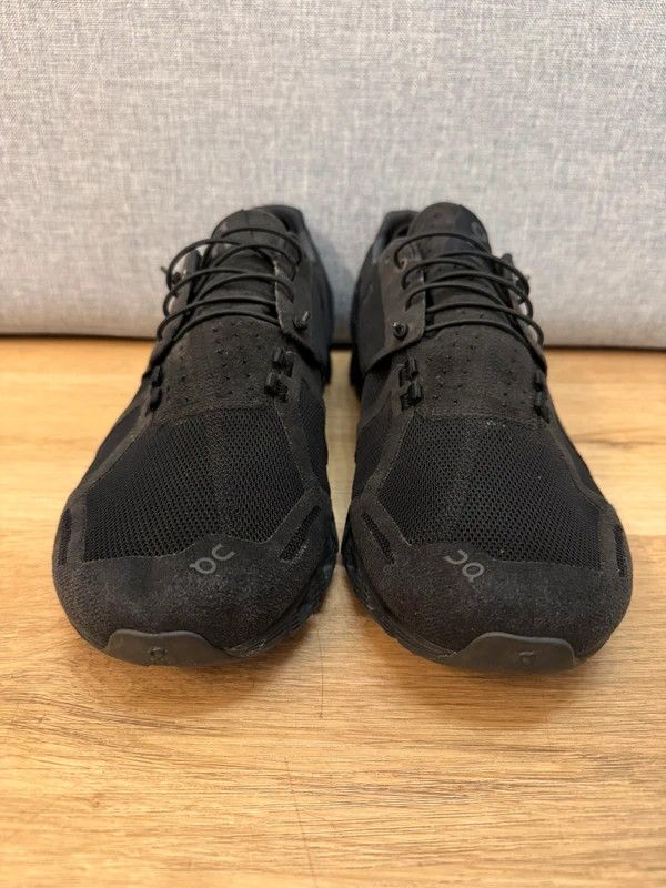 On On Running Cloud 5 Swiss Engineering Running Shoes size 49 Size US 14 / EU 47 - 5 Thumbnail