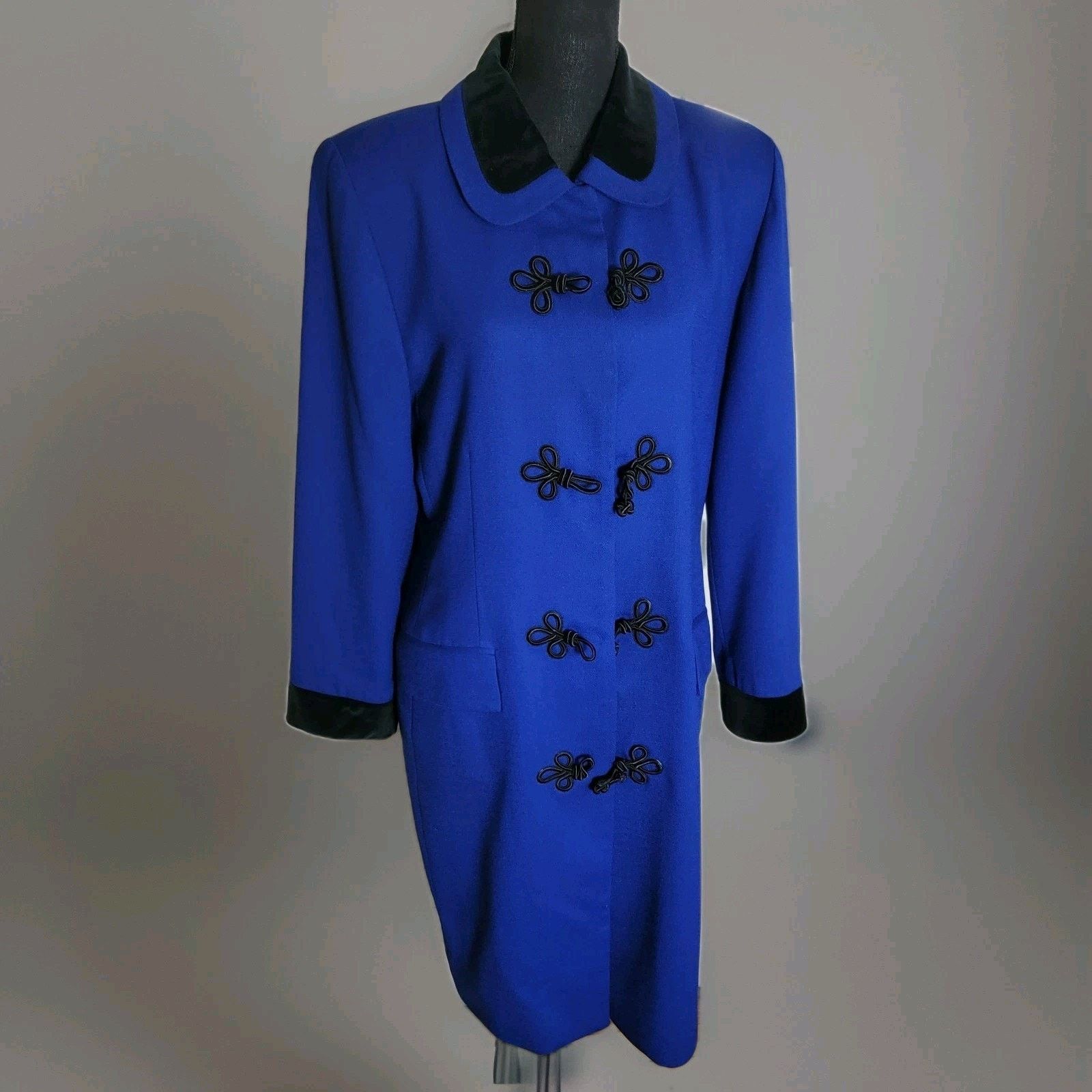 Oleg Cassini Oleg Cassini Vintage Frog Clip Wool Over Coat Jackie O Size XL / US 12-14 / IT 48-50 - 1 Thumbnail