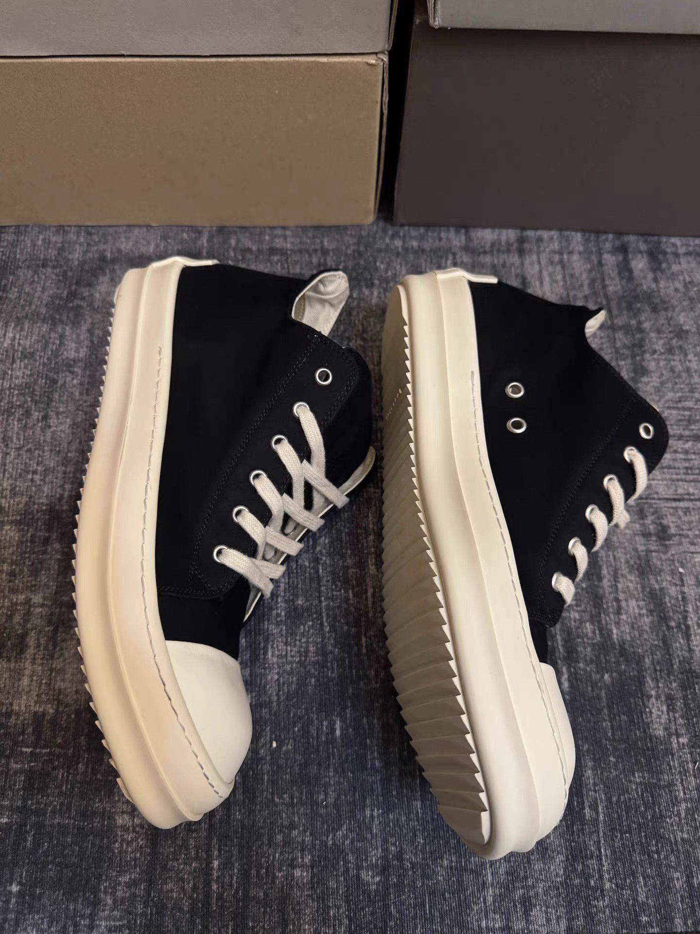 Rick Owens Rick Owens DRKSHDW Satin Low Top Turbo Cyclops Size US 10 / EU 43 - 3 Thumbnail