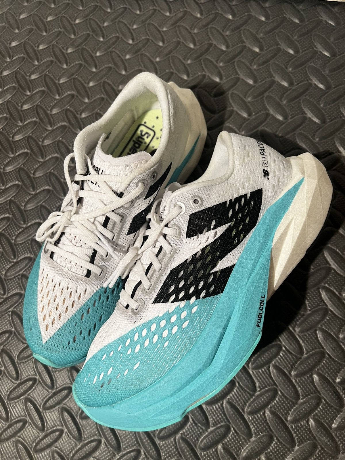 New Balance CLEAN New Balance FuelCell SuperComp Pacer v2 size 6 Womens Size US 6 / IT 36 - 2 Thumbnail