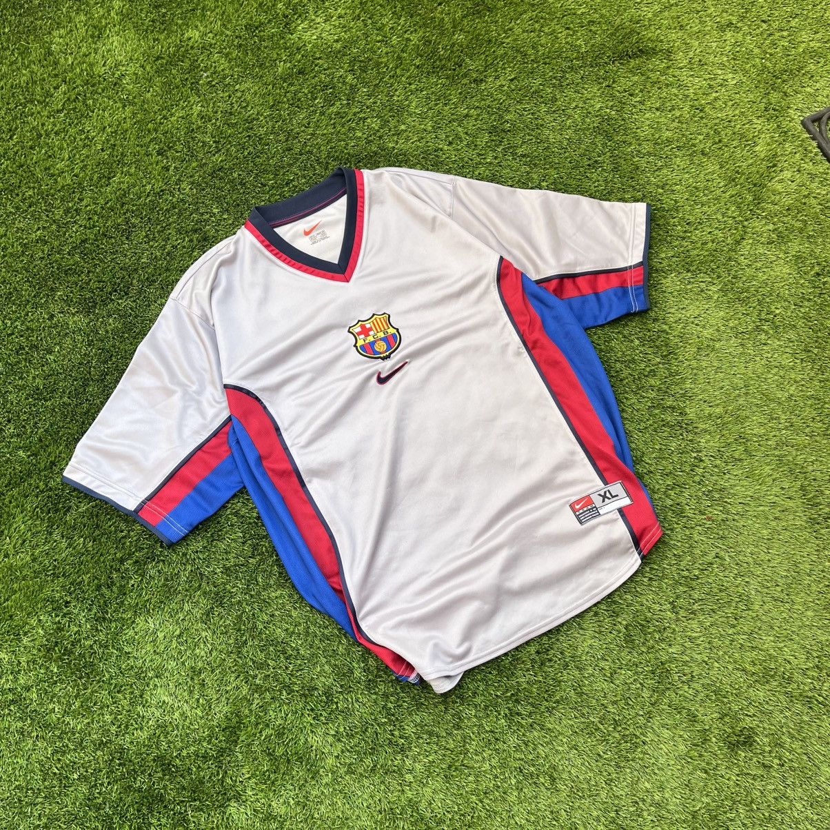 Nike FC Barcelona 1999/00 Away Shirt – Nike Size US XL / EU 56 / 4 - 11 Thumbnail