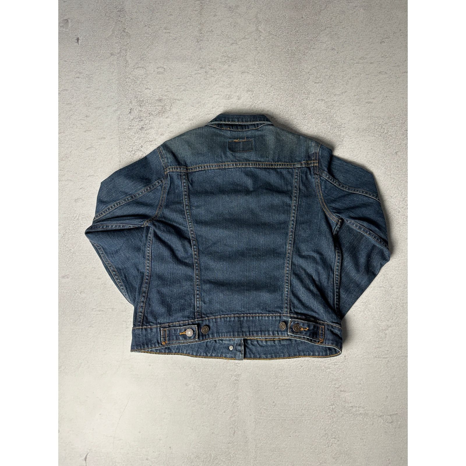 Levi's Vintage Levis Blue Preowned Denim Jacket - Women's Medium Size M / US 6-8 / IT 42-44 - 2 Thumbnail