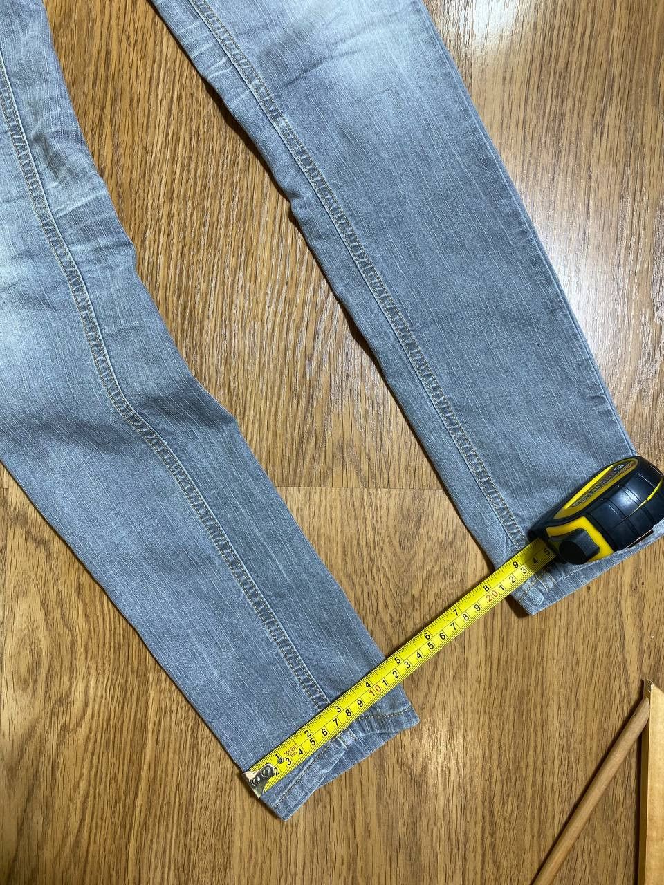 Calvin Klein × Vintage Vintage Y2K Light Wash Calvin Klein Essential Denim Jeans! Size US 26 / EU 42 - 13 Thumbnail