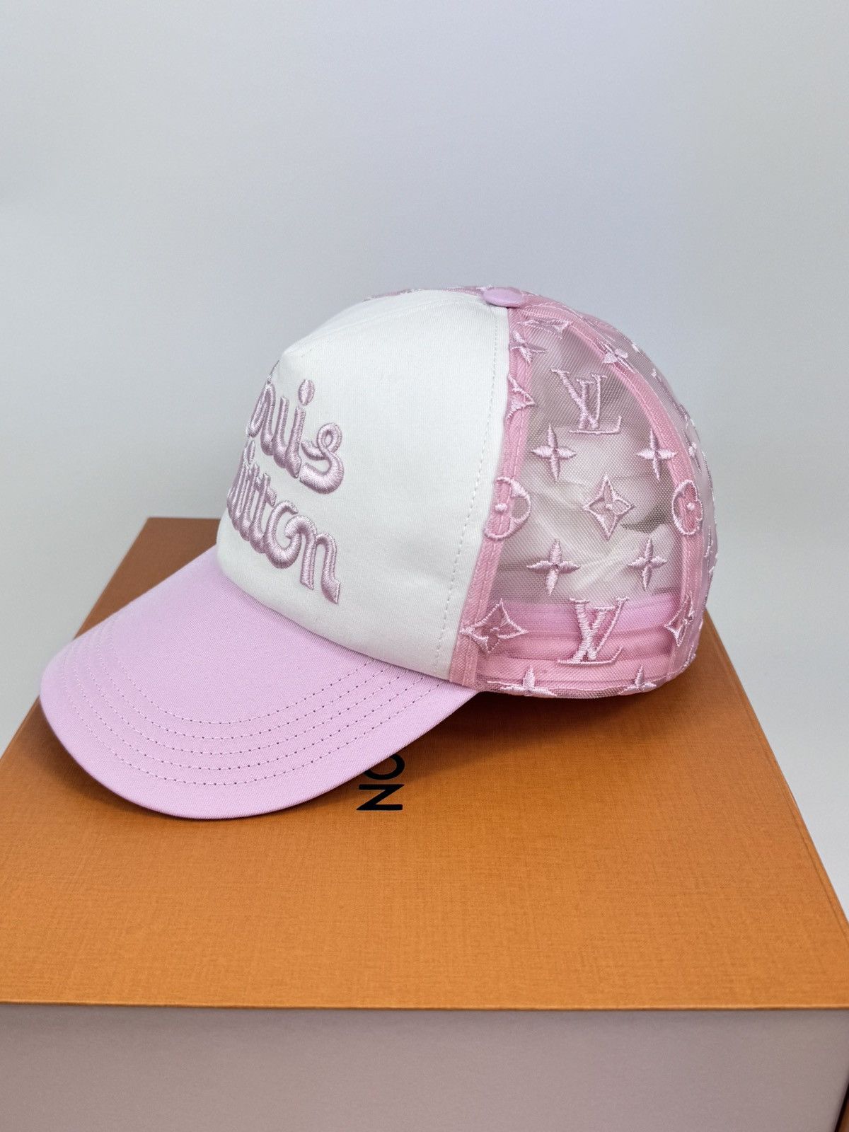 Louis Vuitton TYLER THE CREATOR LOGO EMBROIDERED CAP M7463M Size ONE SIZE - 3 Thumbnail