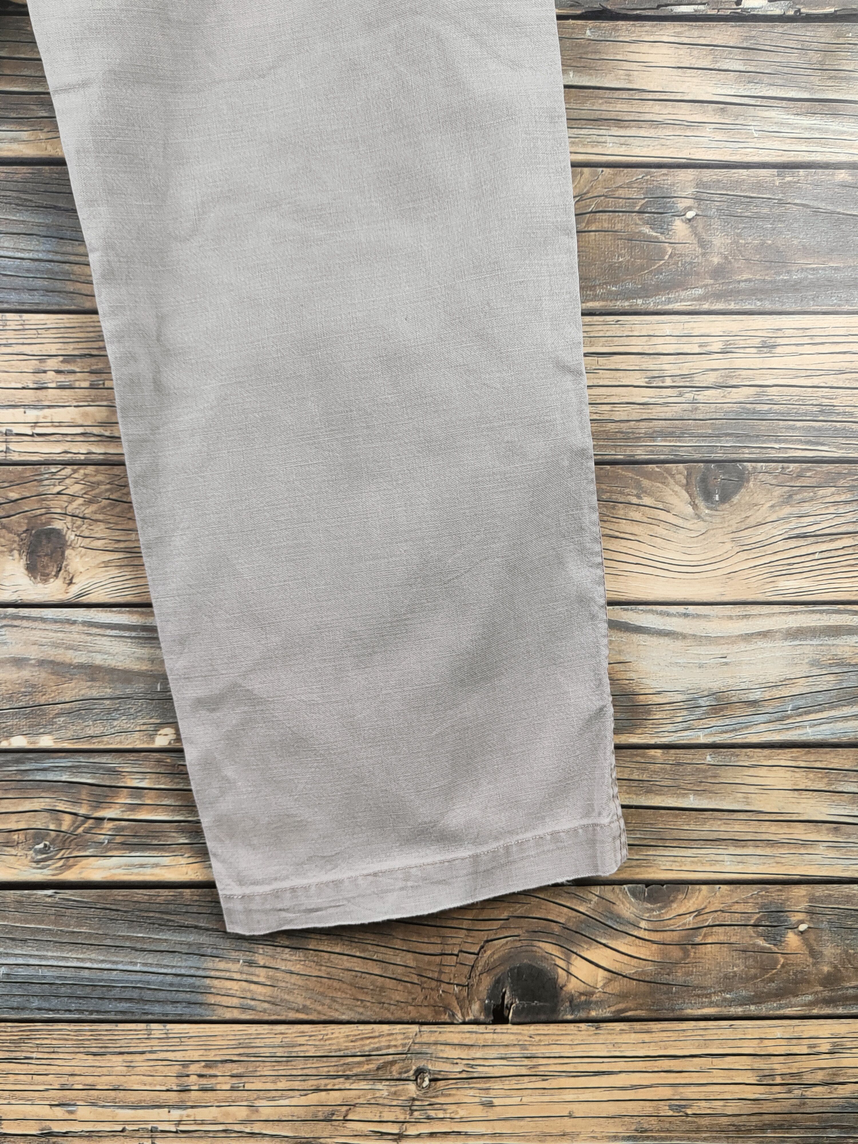 Japanese Brand DL Uniqlo Ivory Multipocket Cargo Pants #46-220 Size US 31 - 11 Thumbnail