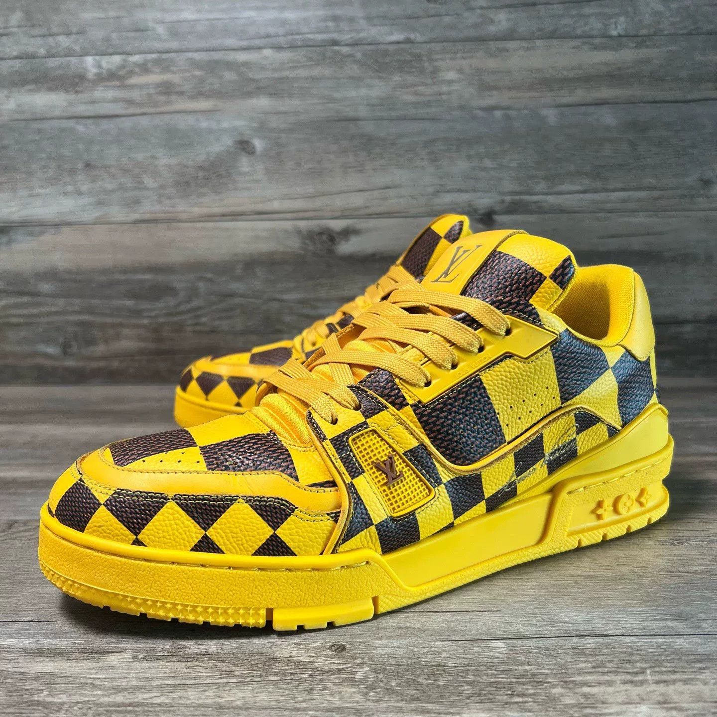 Louis Vuitton Louis Vuitton Training Yellow Lowtop Sneakers 41 Men Size US 8.5 / EU 41-42 - 1 Thumbnail