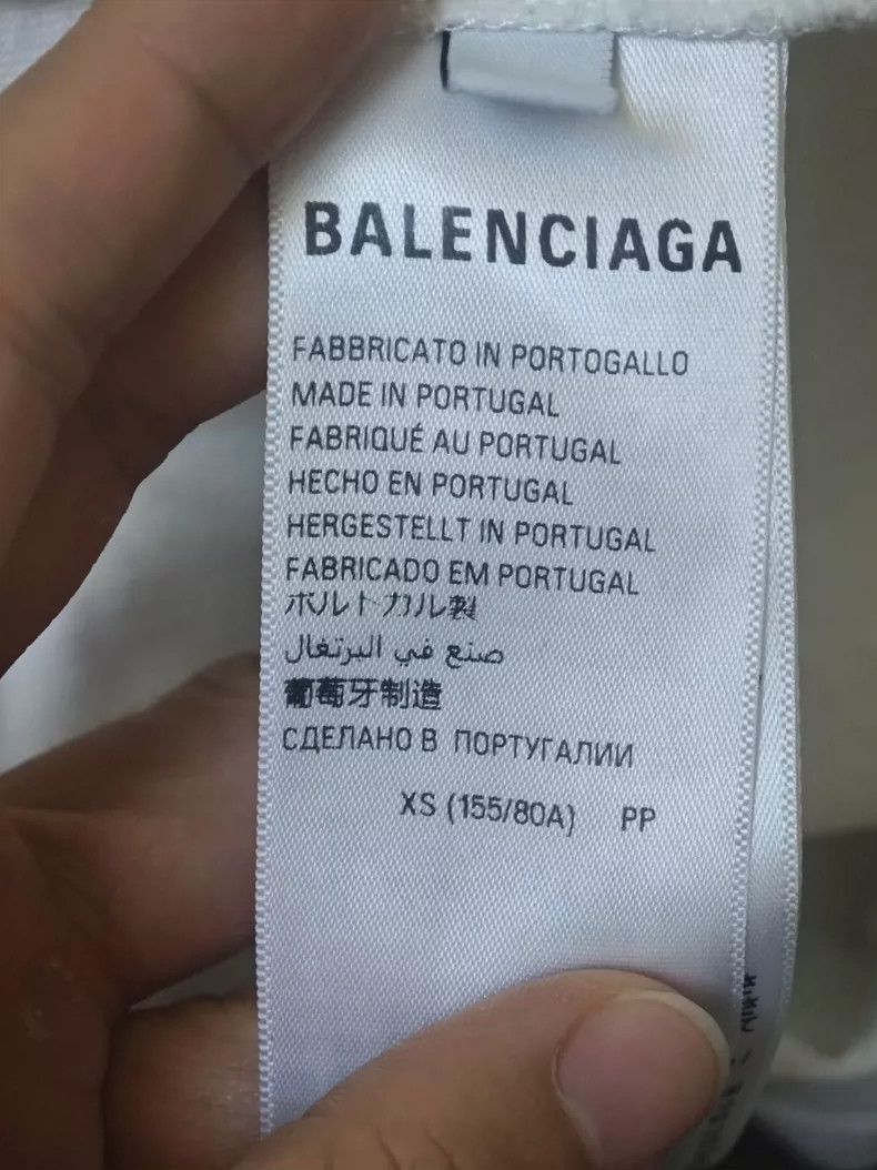 Balenciaga Balenciaga New Year series Logo letter printed round neck Size US XS / EU 42 / 0 - 3 Thumbnail