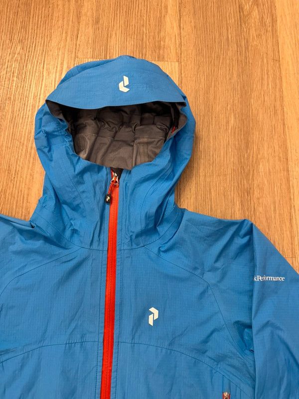 Peak Performance Peak Performance W Stark Jacket Gore-Tex GTX R&D S Size S / US 4 / IT 40 - 4 Thumbnail