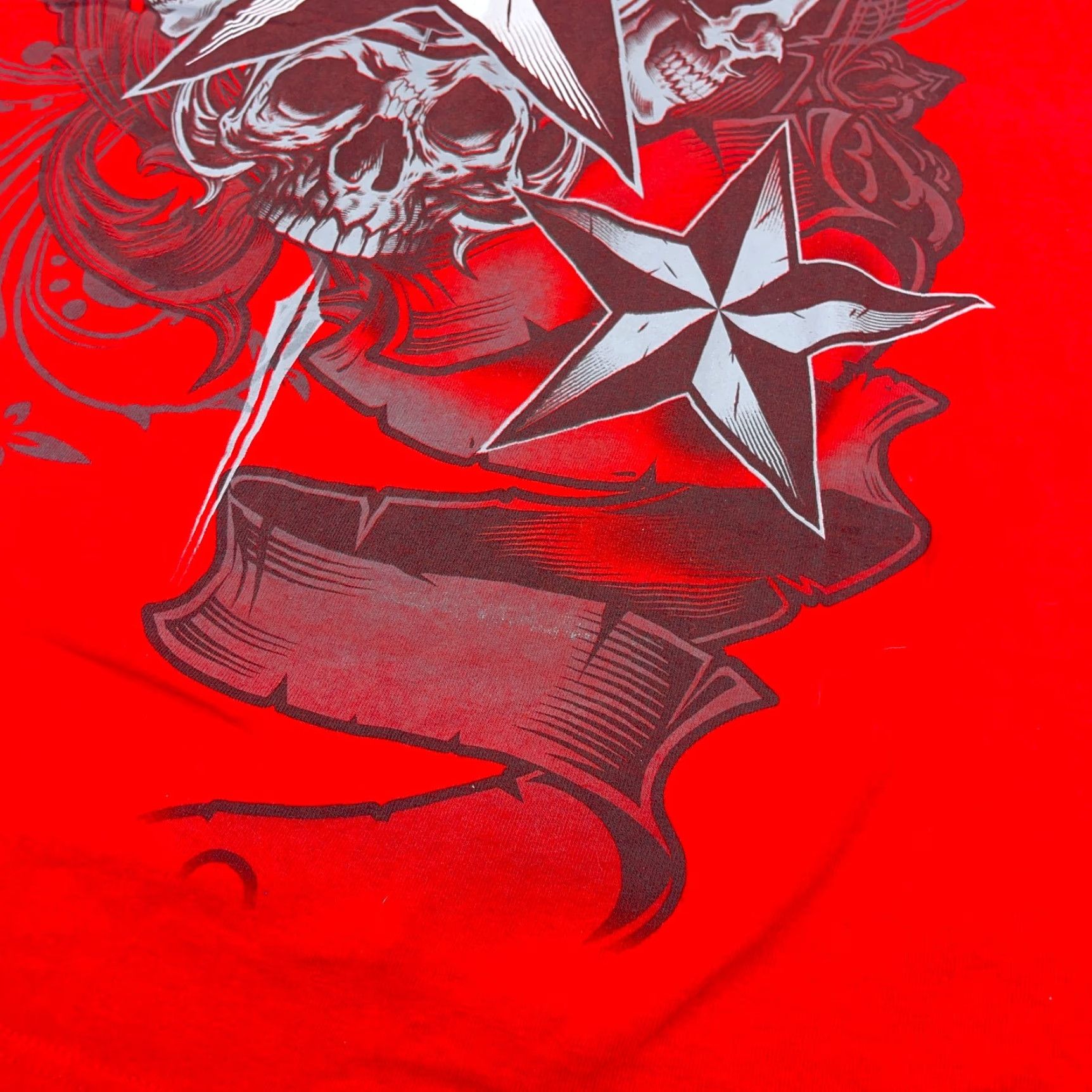 Vintage VINTAGE Hybrid Shirt Men XL Red Graphic Print Skull Tattoo Cyber Punk Retro 2010s Size US XL / EU 56 / 4 - 3 Thumbnail